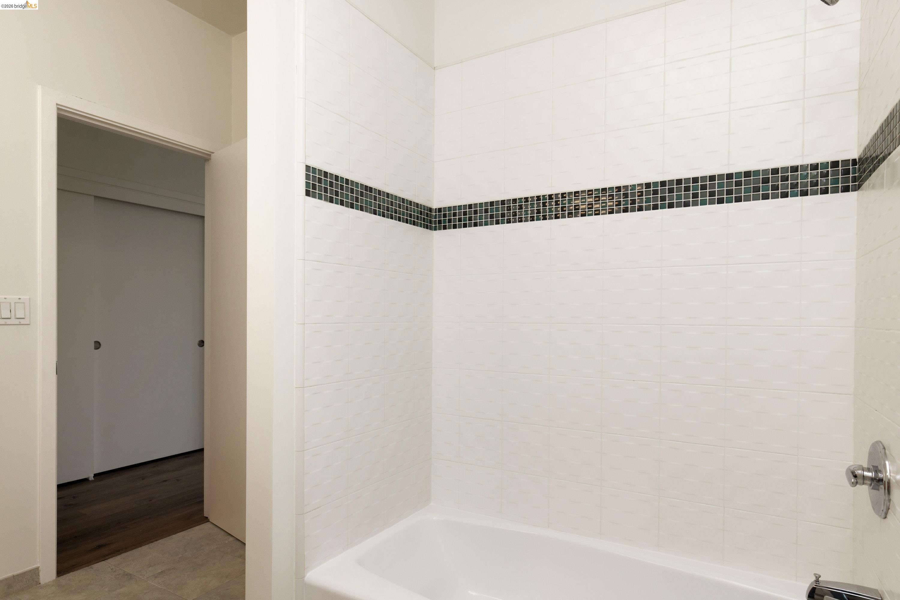 1565 32nd Street # 4