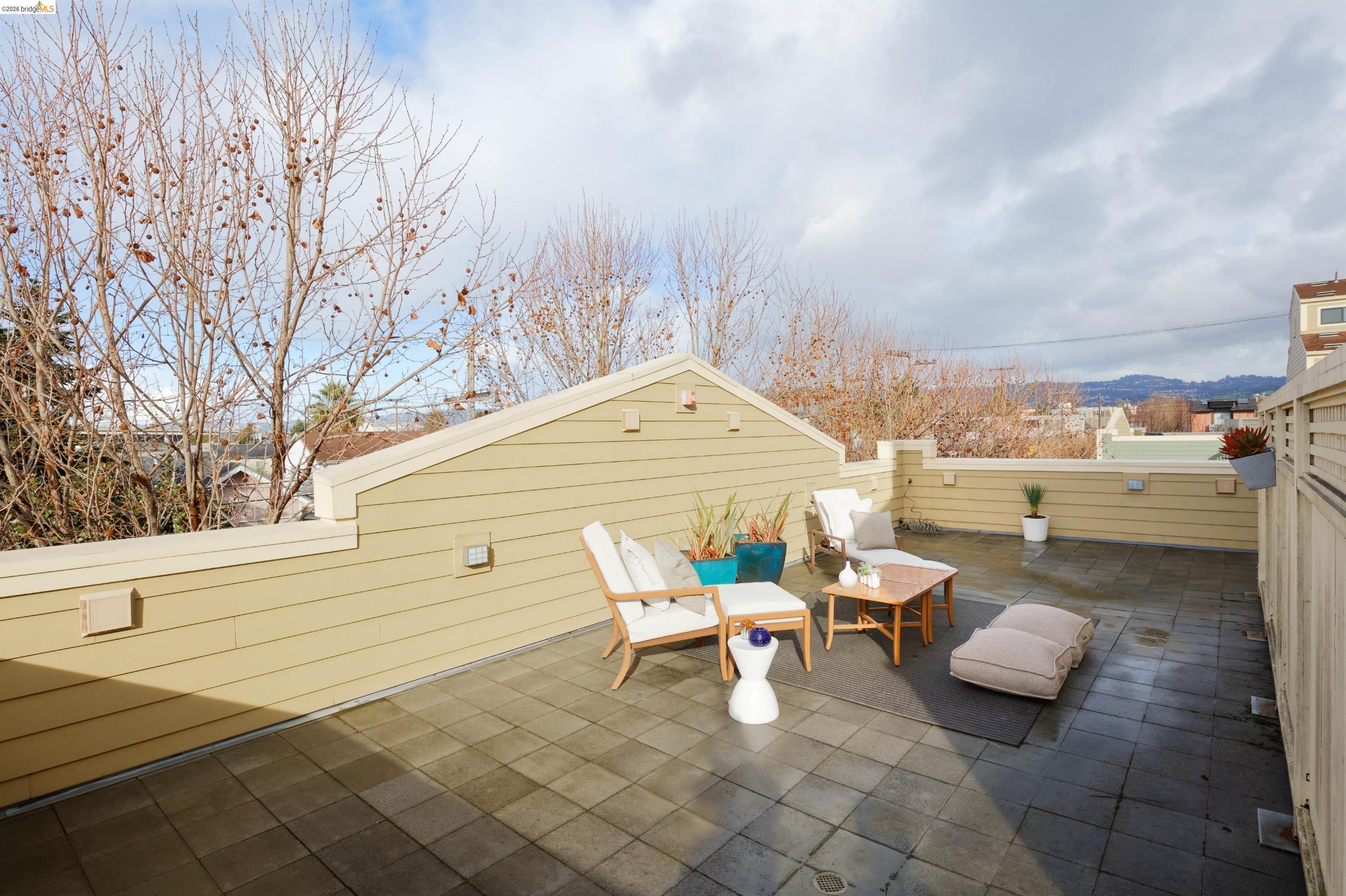 1565 32nd Street # 4