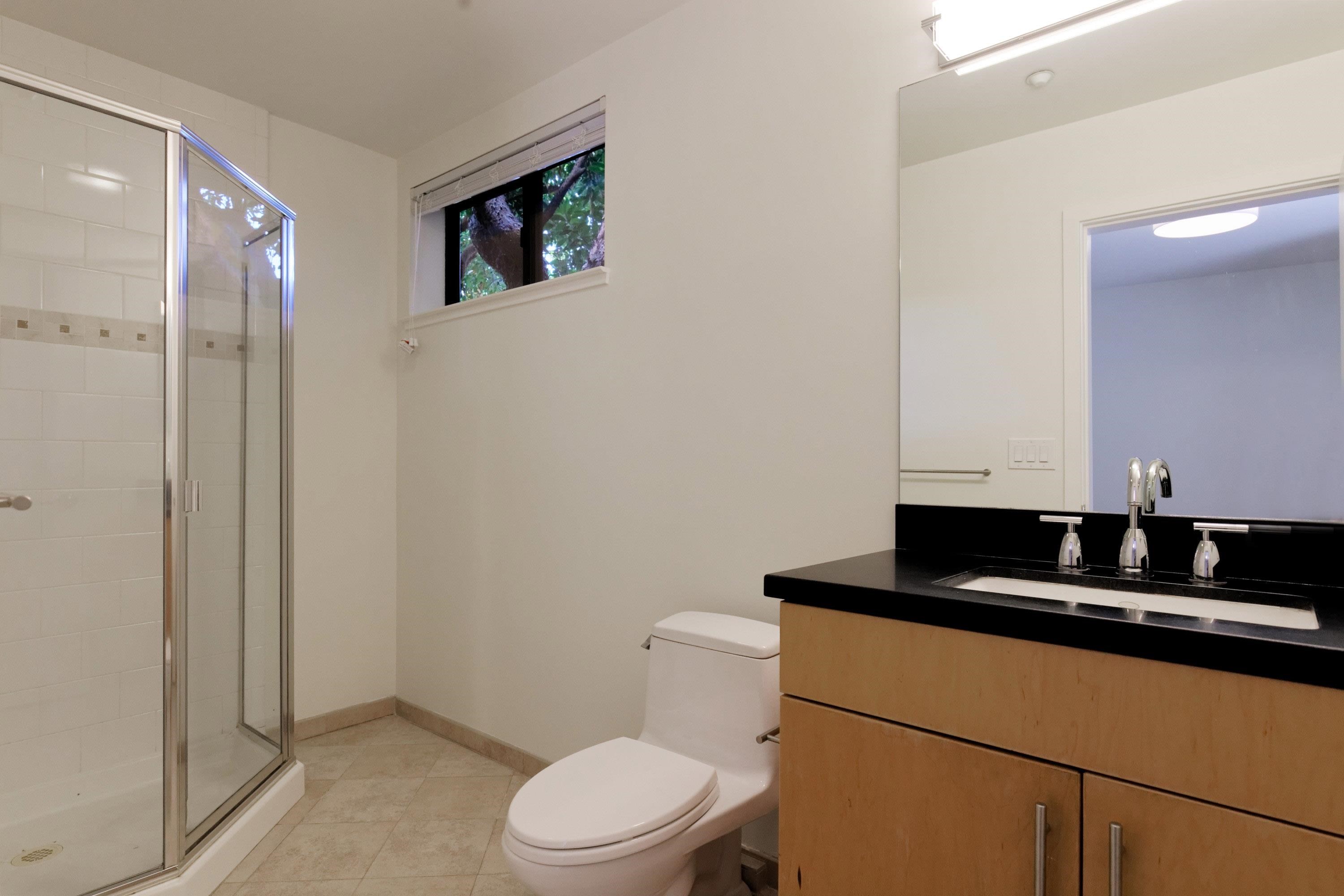 1565 32nd Street # 4