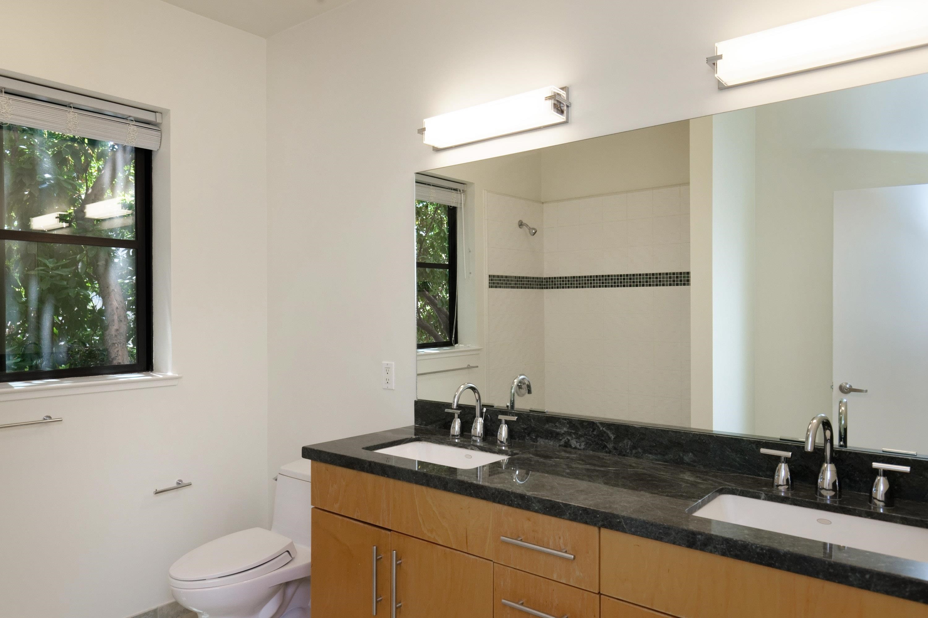 1565 32nd Street # 4