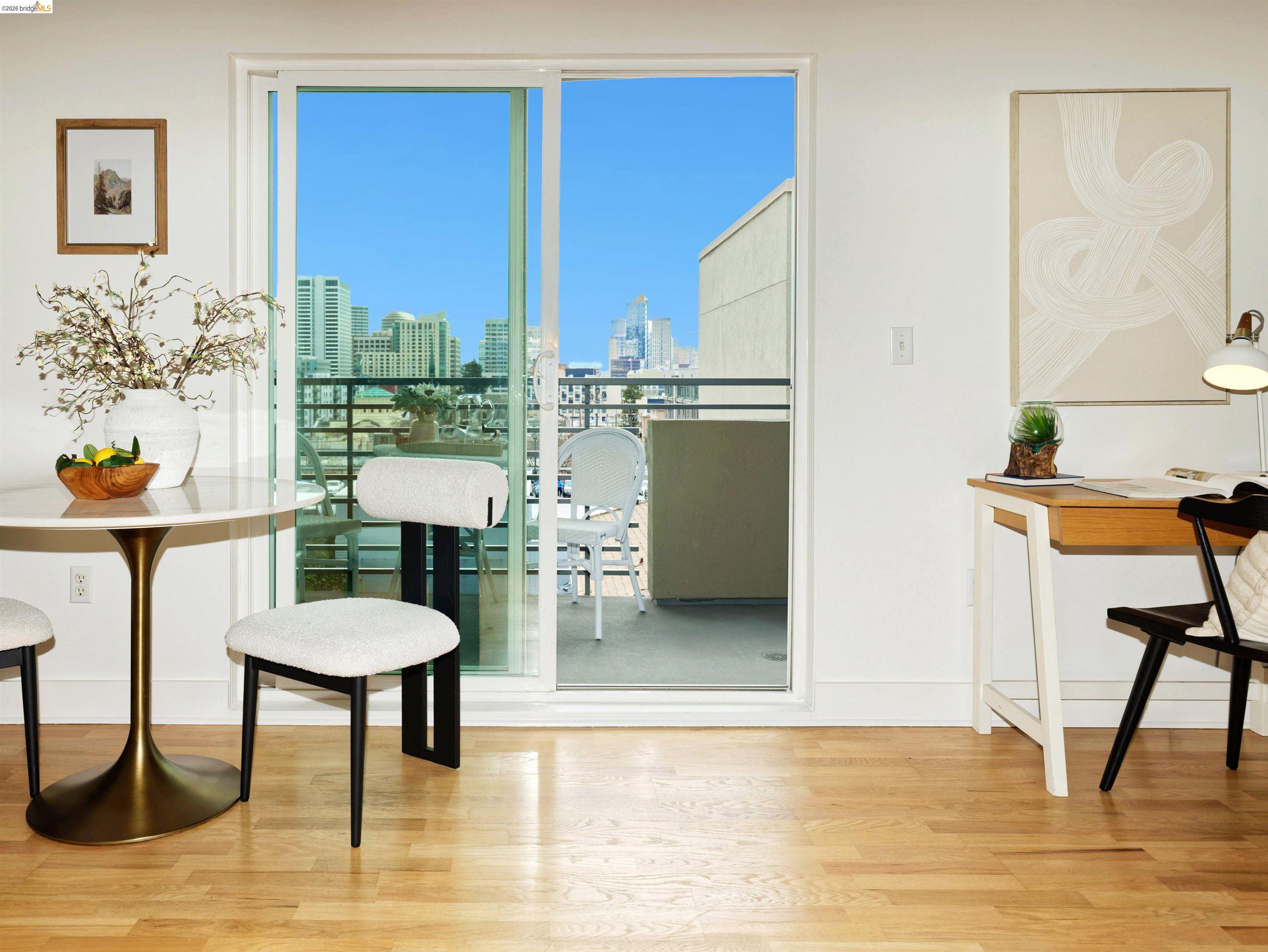 371 30th Street # 404