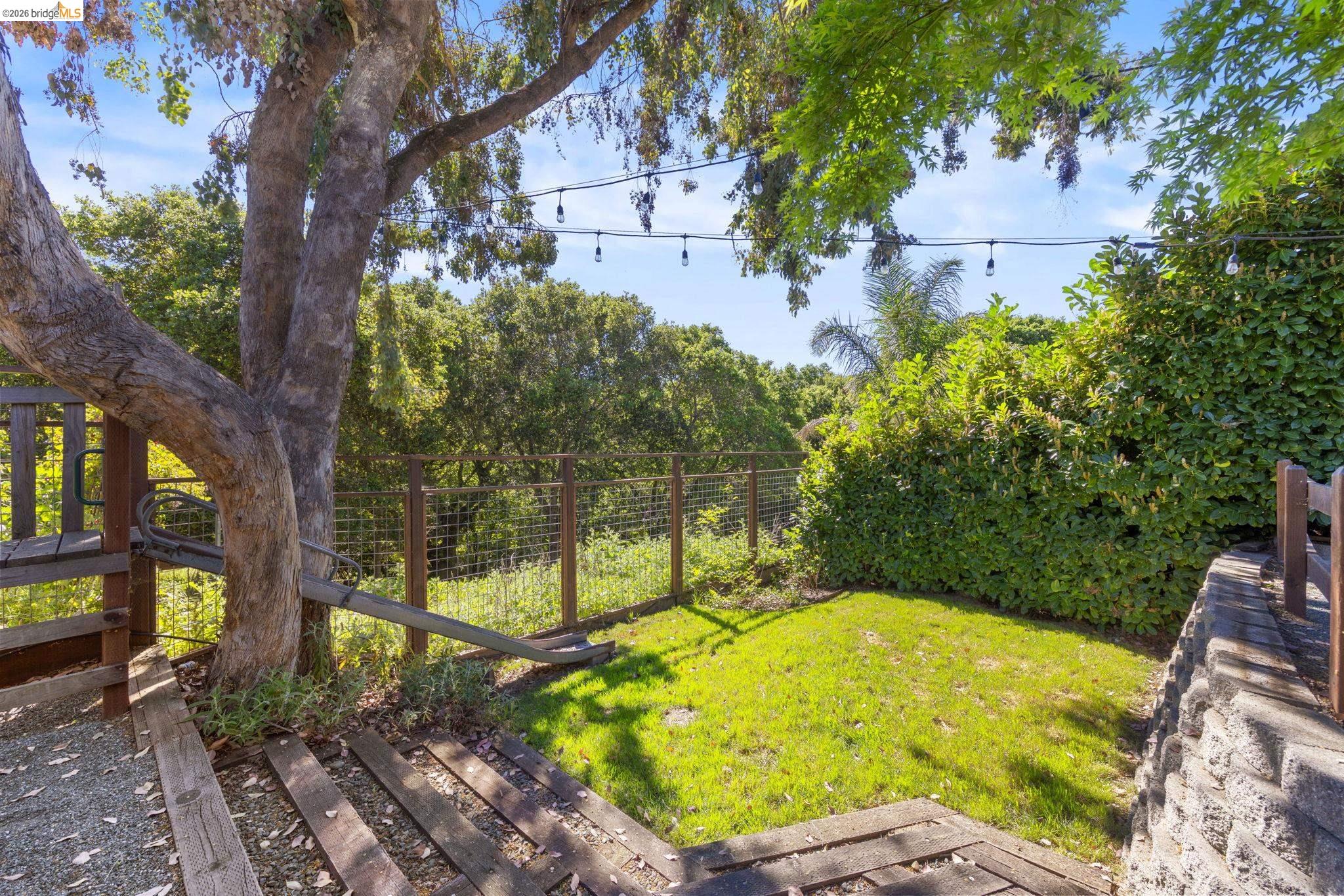 1665 Highland Blvd