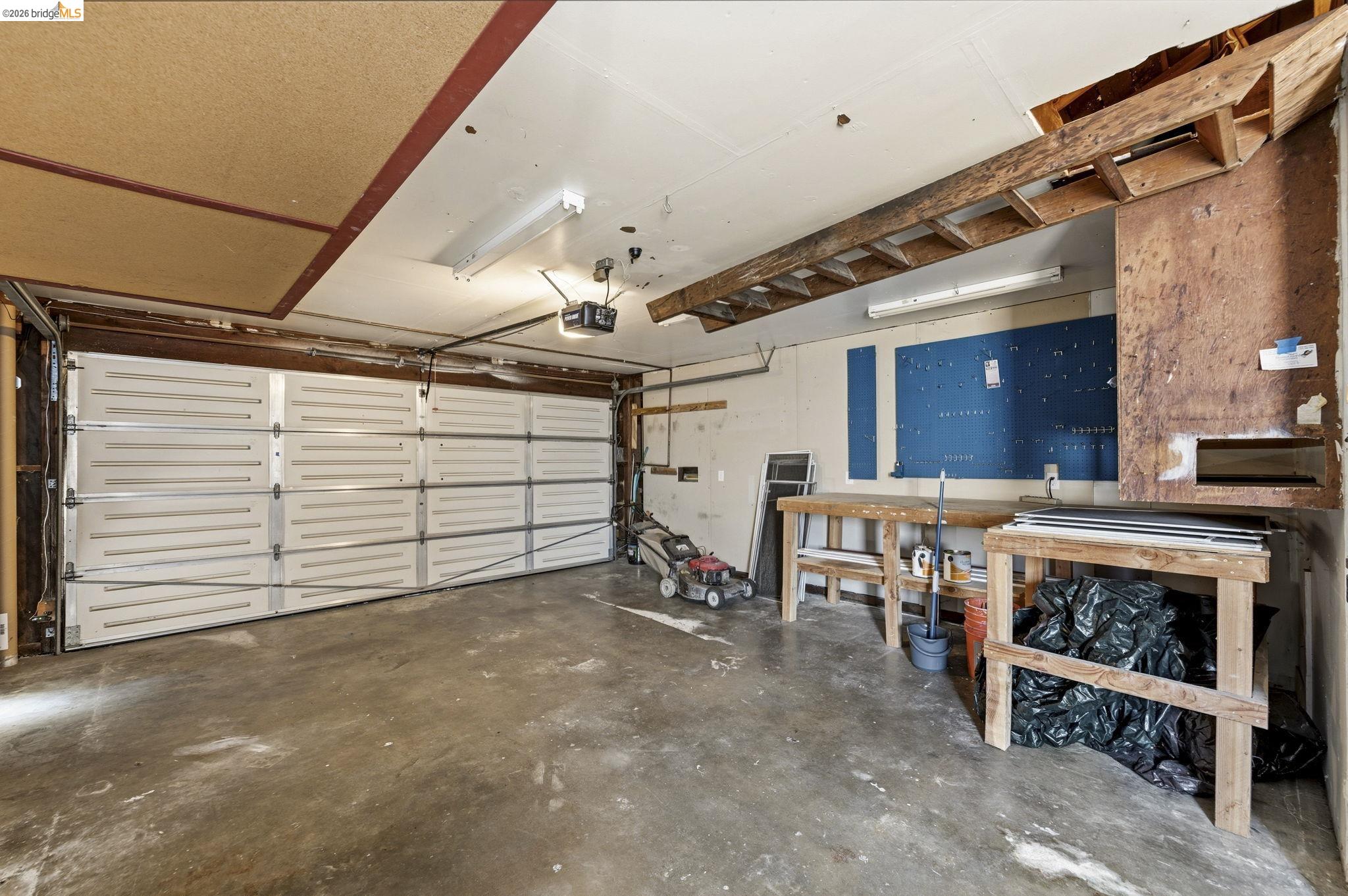 1665 Highland Blvd