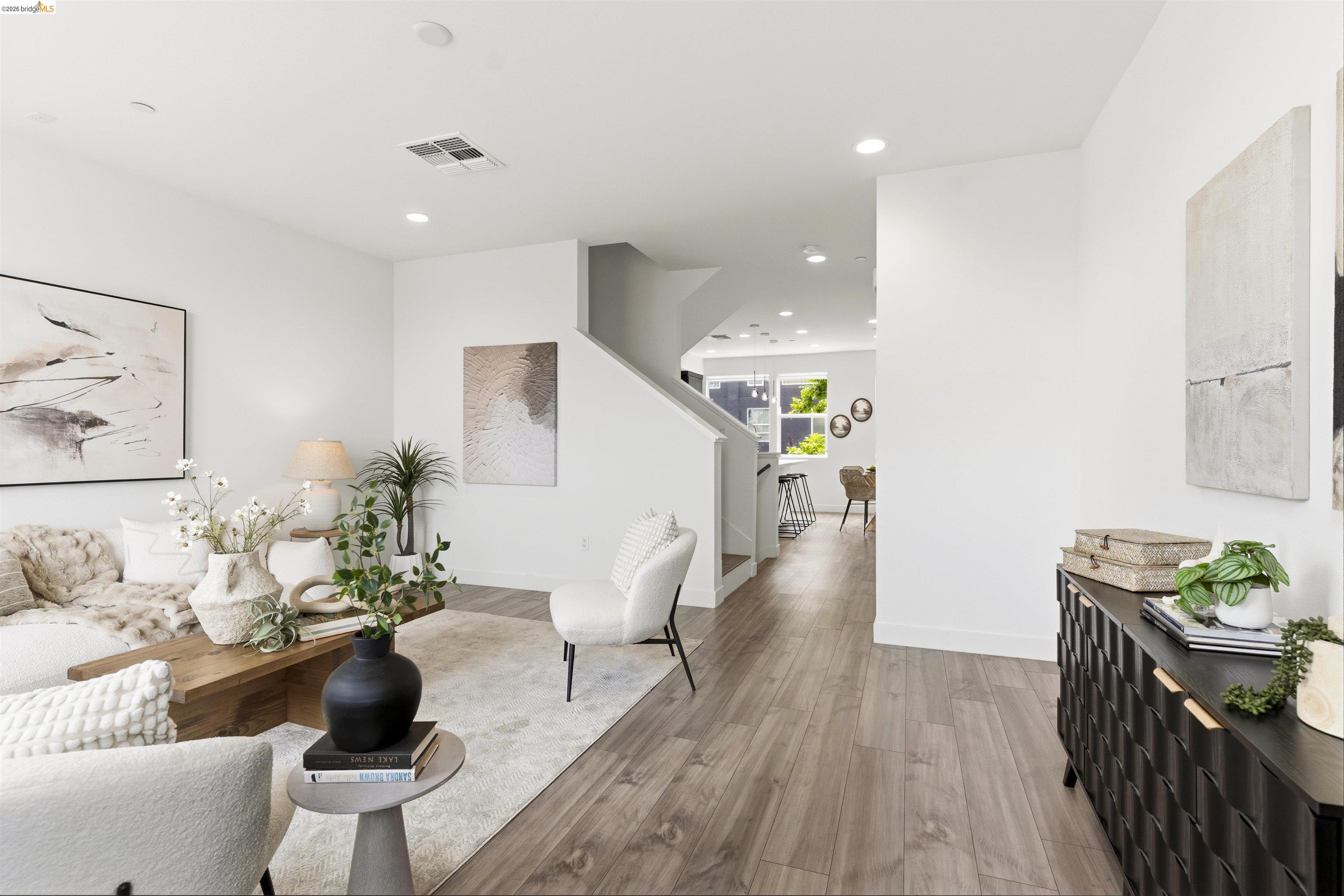 1355 Pullman Way