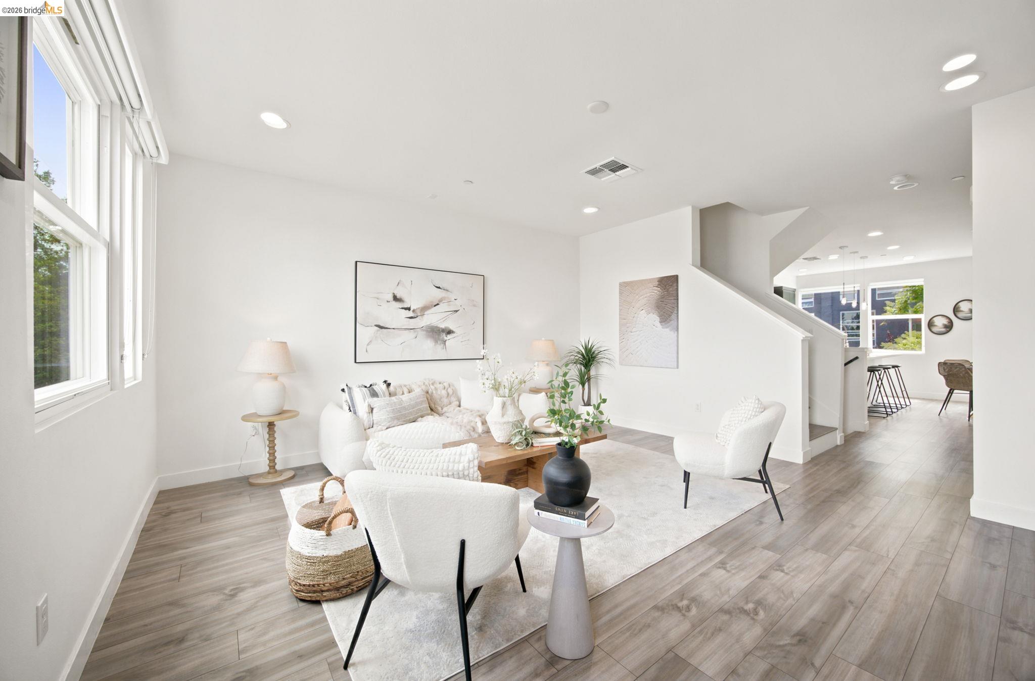1355 Pullman Way