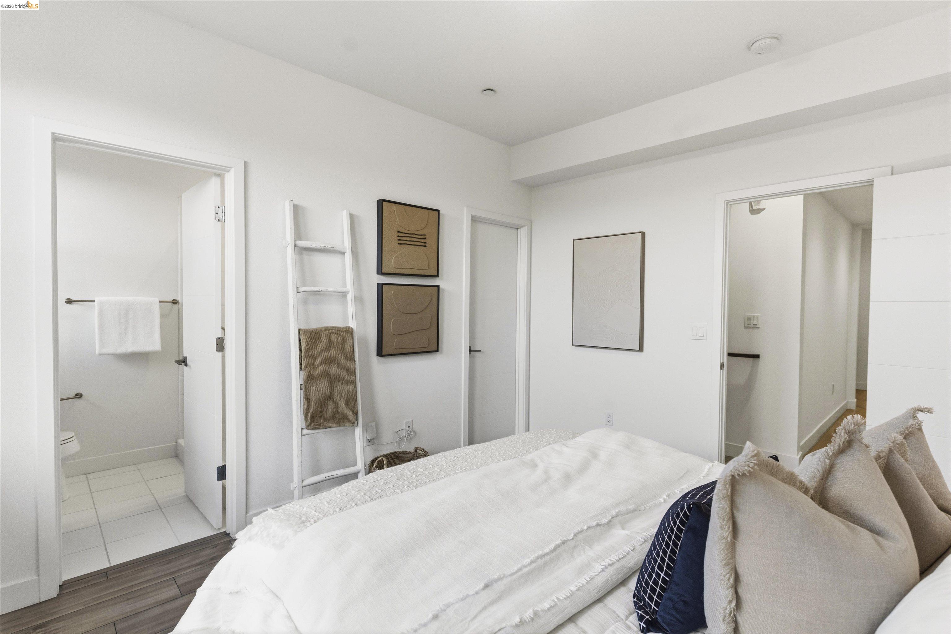 1355 Pullman Way