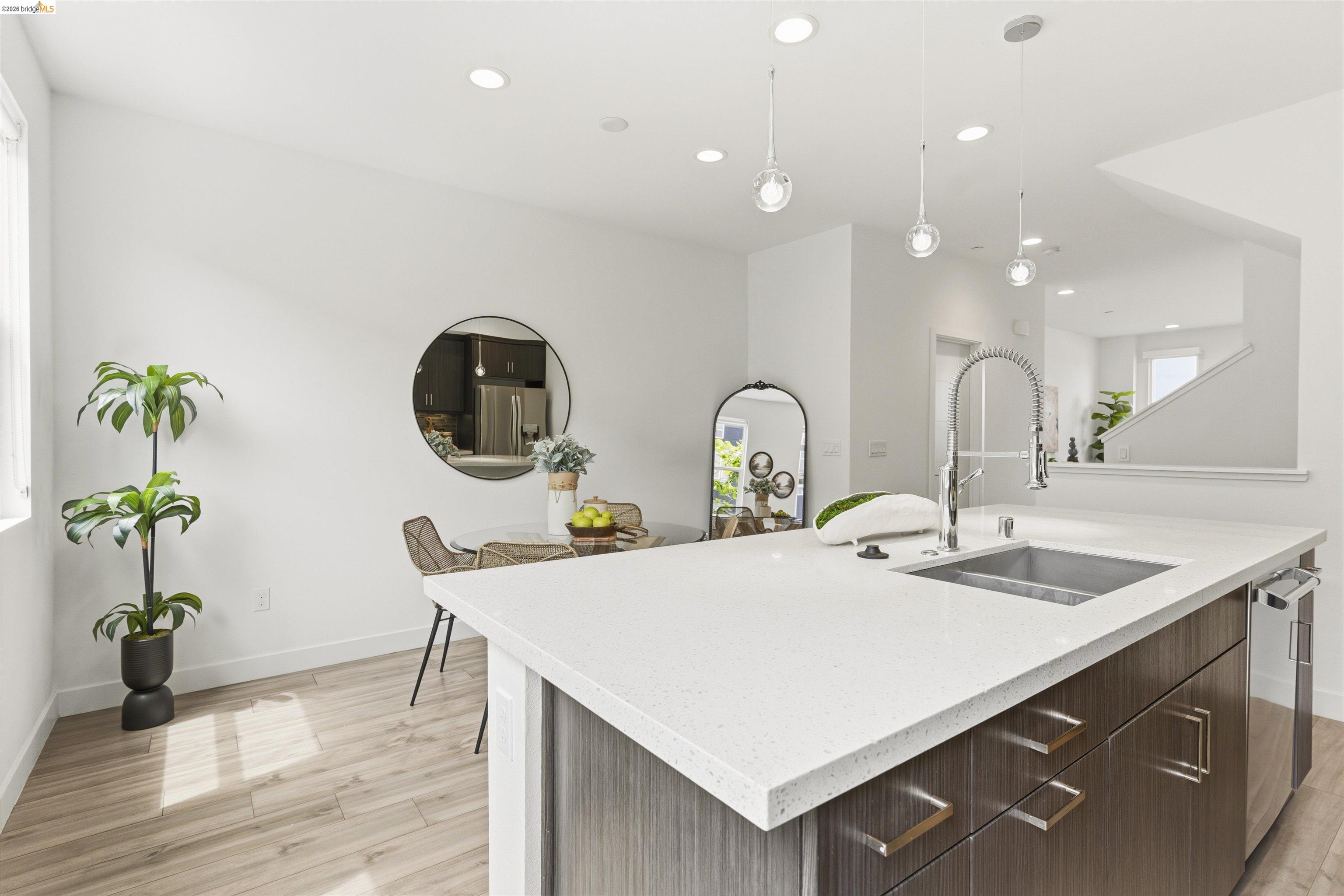 1355 Pullman Way