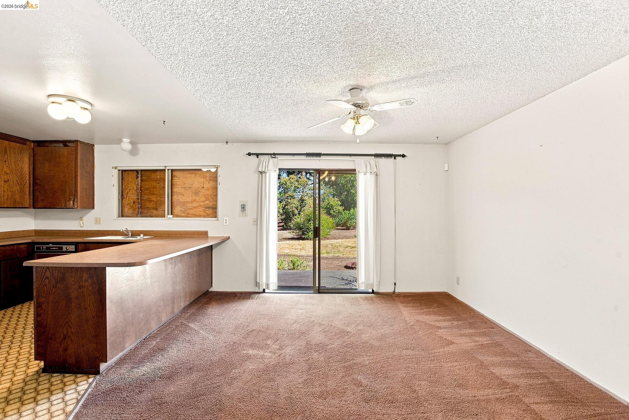 280 Pamela Ct