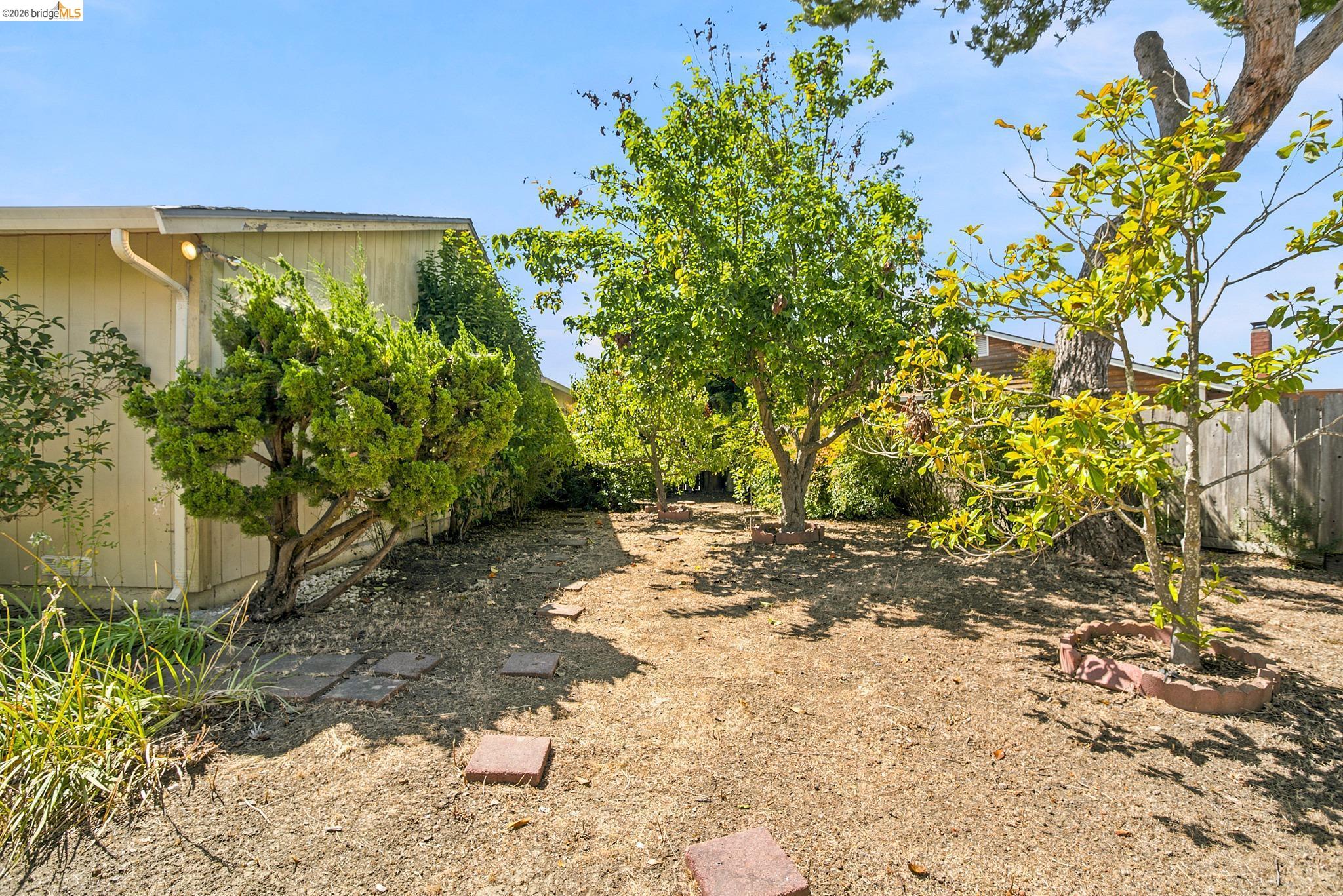 280 Pamela Ct