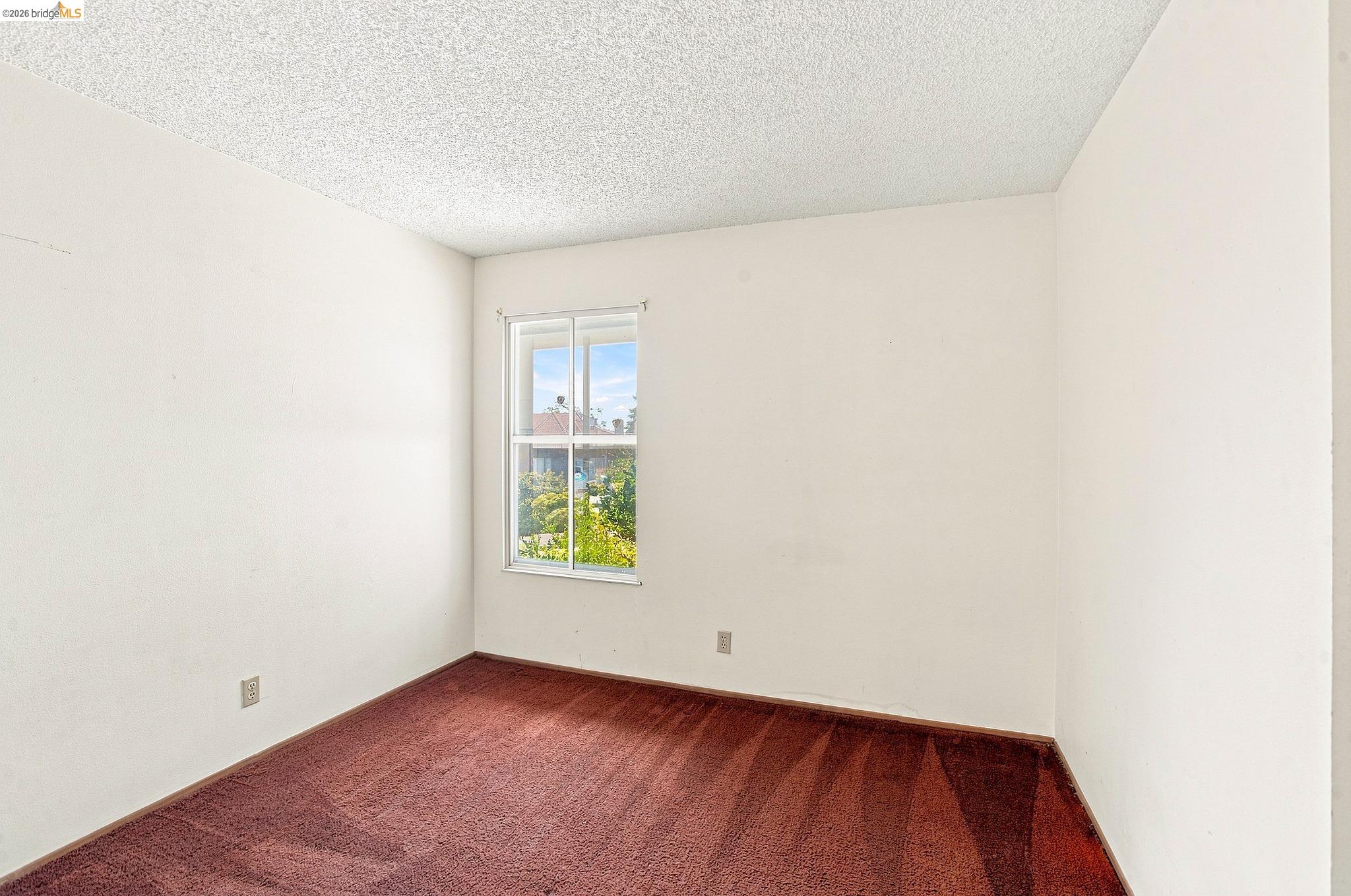 280 Pamela Ct