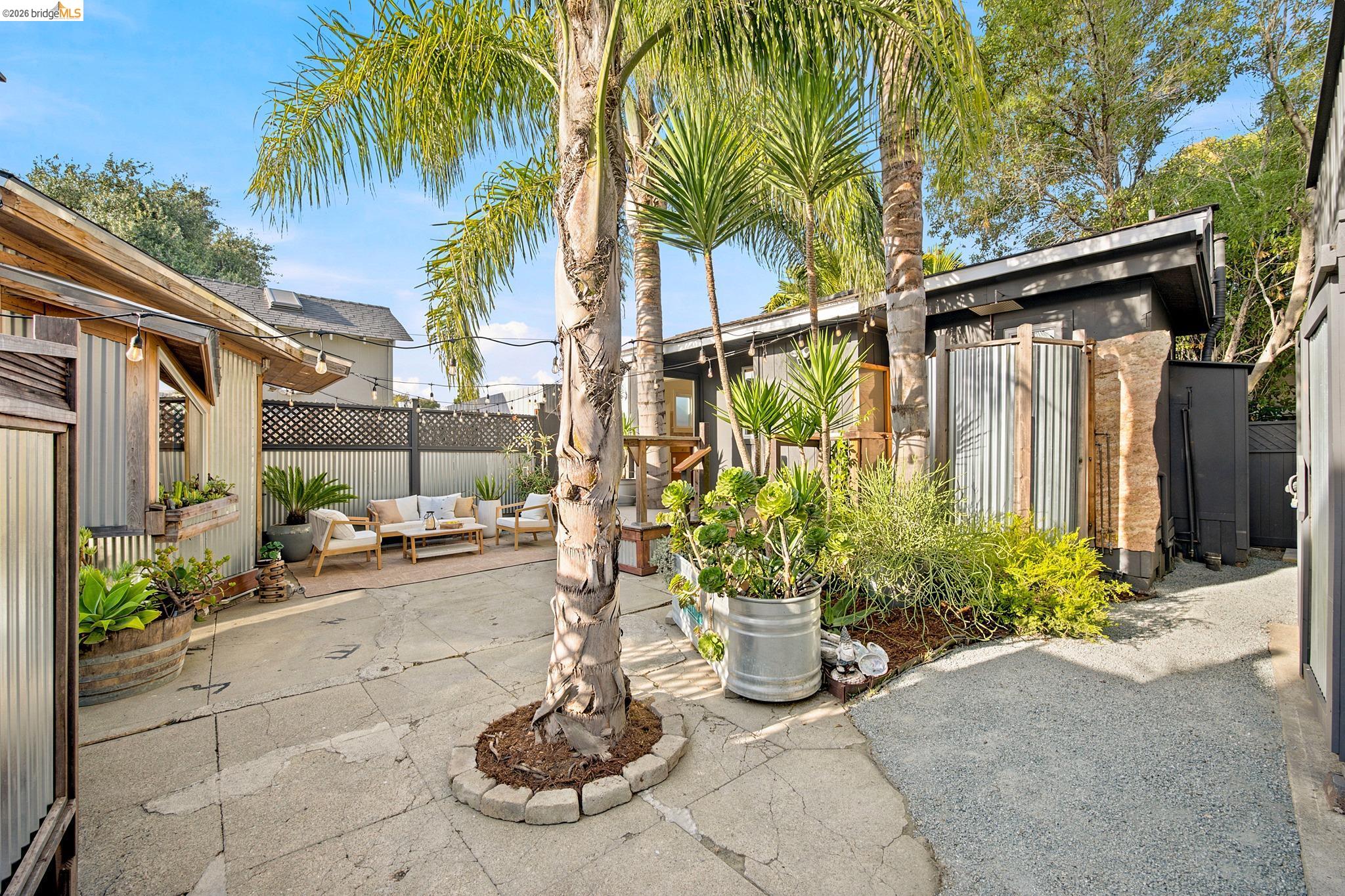 1324 Fitzgerald St