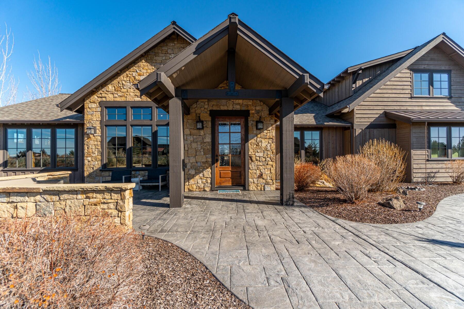 16673 SW Wildhorse Court