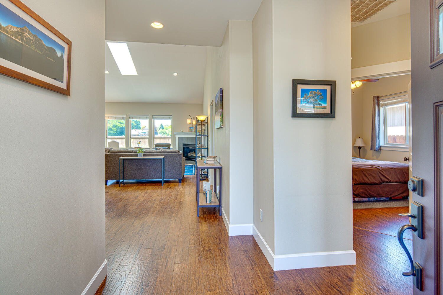 1112 NW Redwood Place