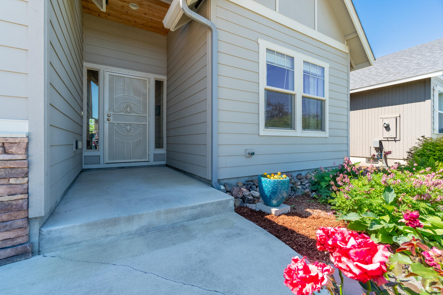 1112 NW Redwood Place