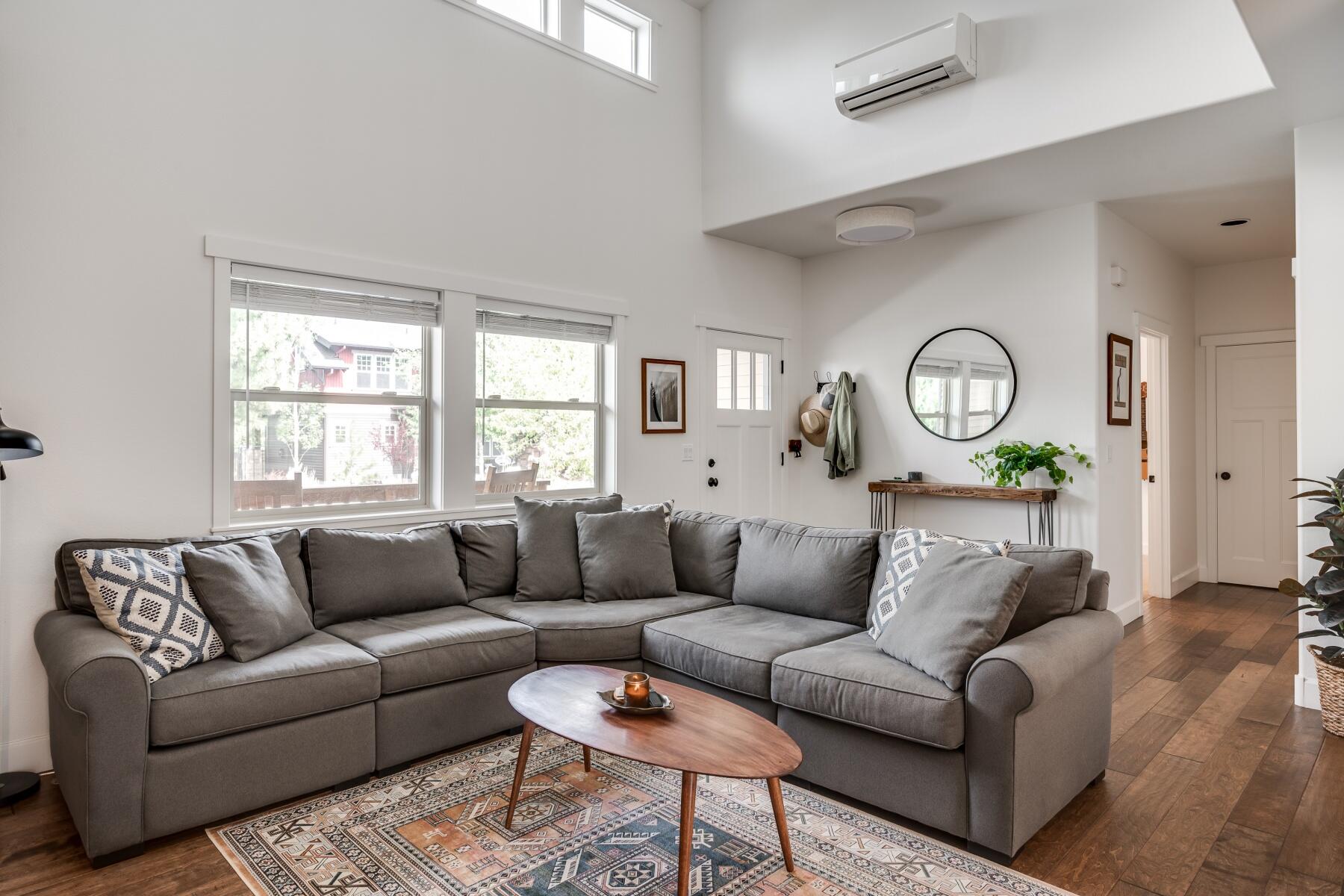2124 NW High Lakes Loop