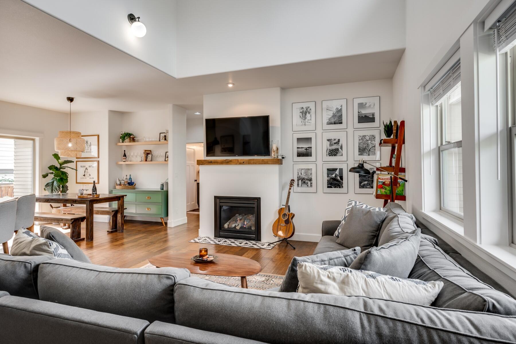 2124 NW High Lakes Loop