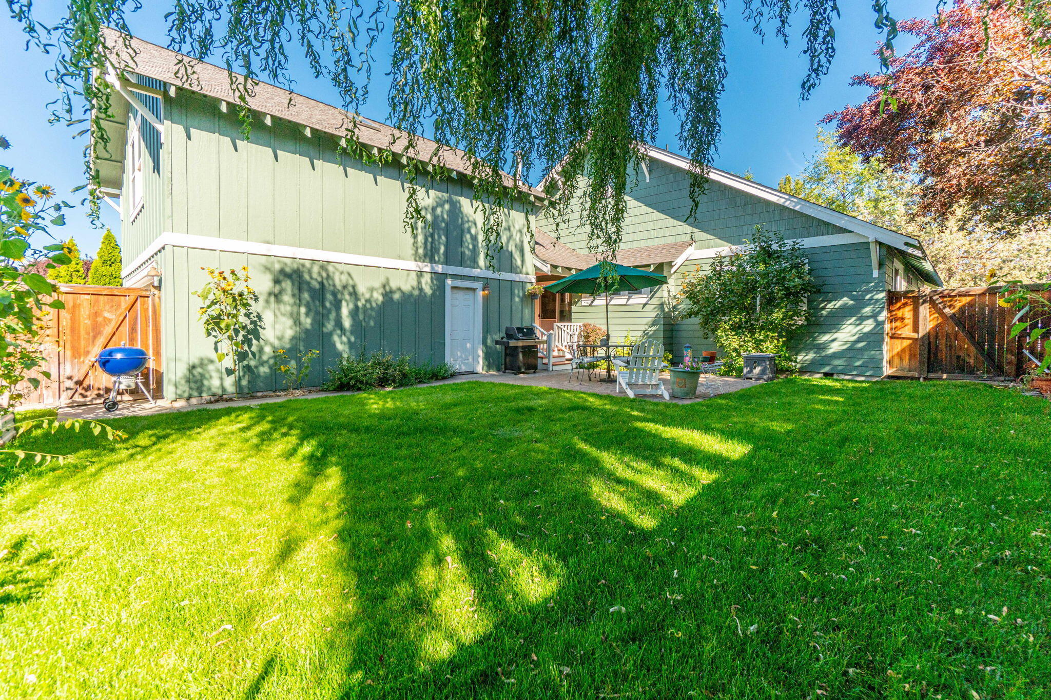 2915 NE Yellow Ribbon Drive