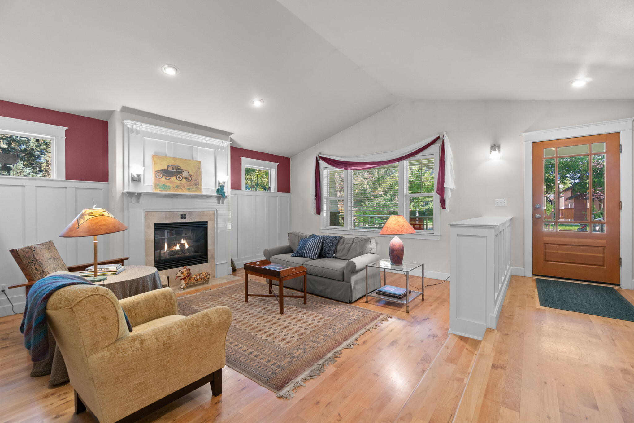 2915 NE Yellow Ribbon Drive