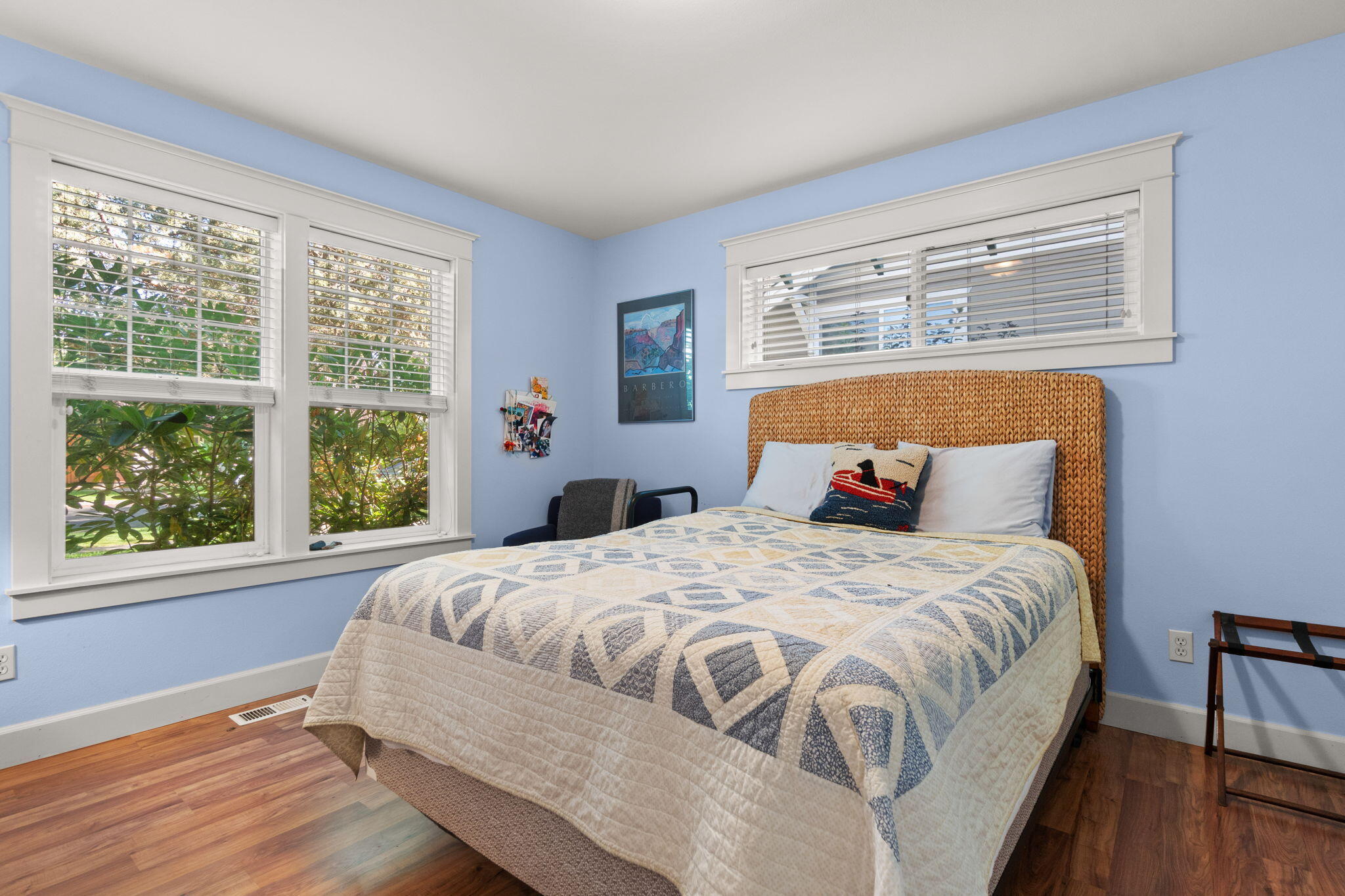 2915 NE Yellow Ribbon Drive