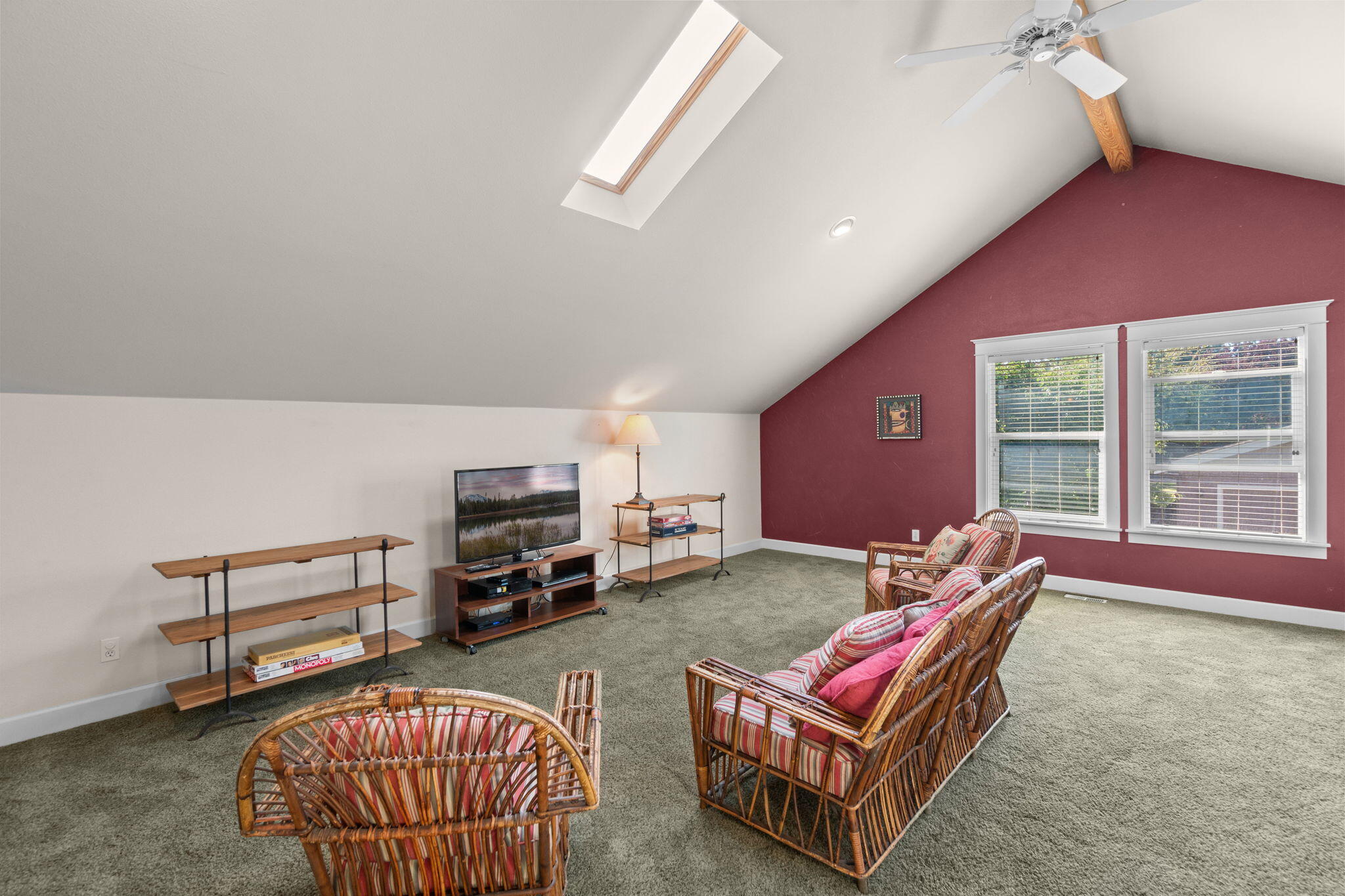 2915 NE Yellow Ribbon Drive