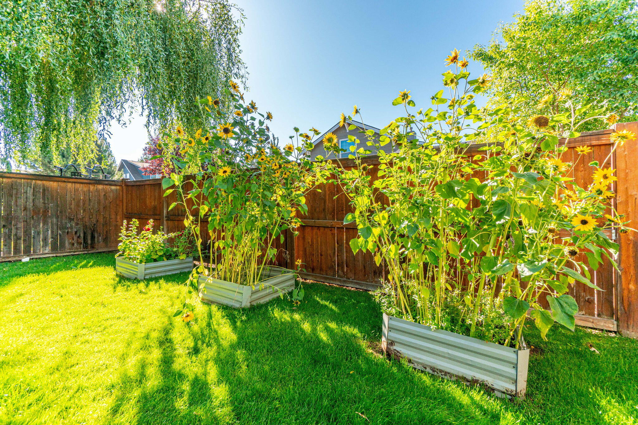 2915 NE Yellow Ribbon Drive