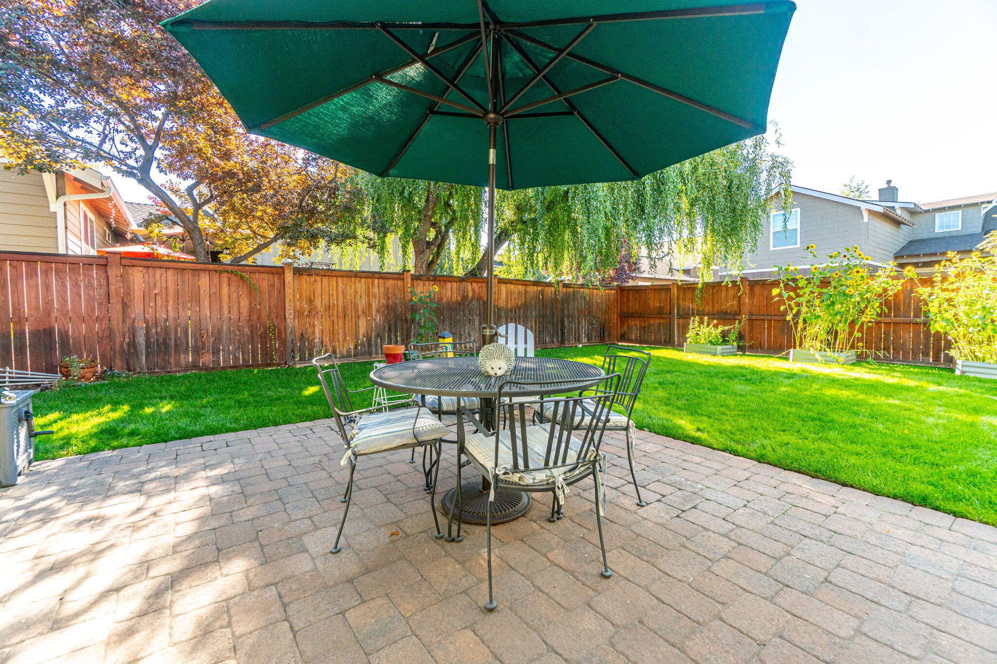 2915 NE Yellow Ribbon Drive