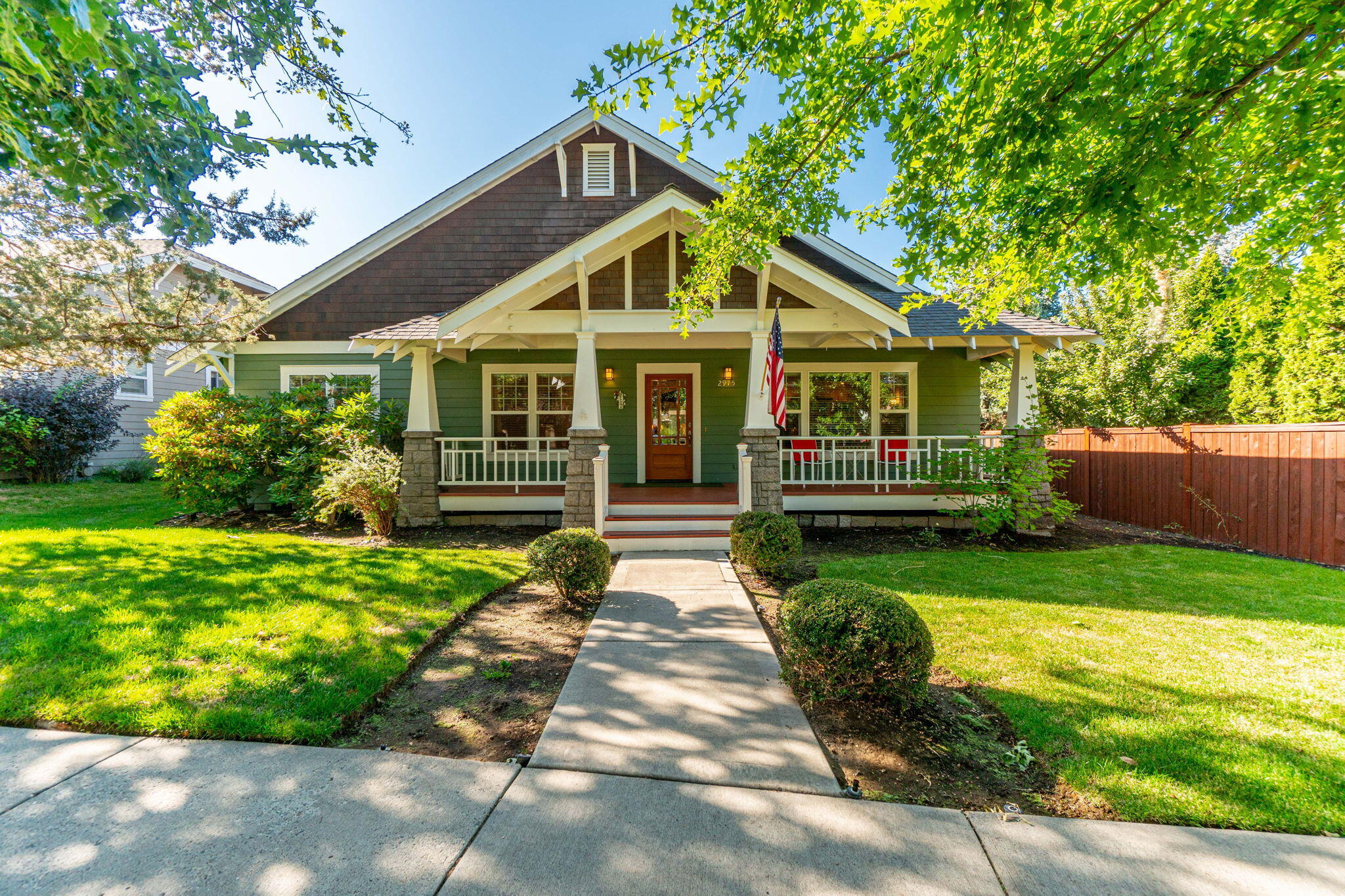 2915 NE Yellow Ribbon Drive