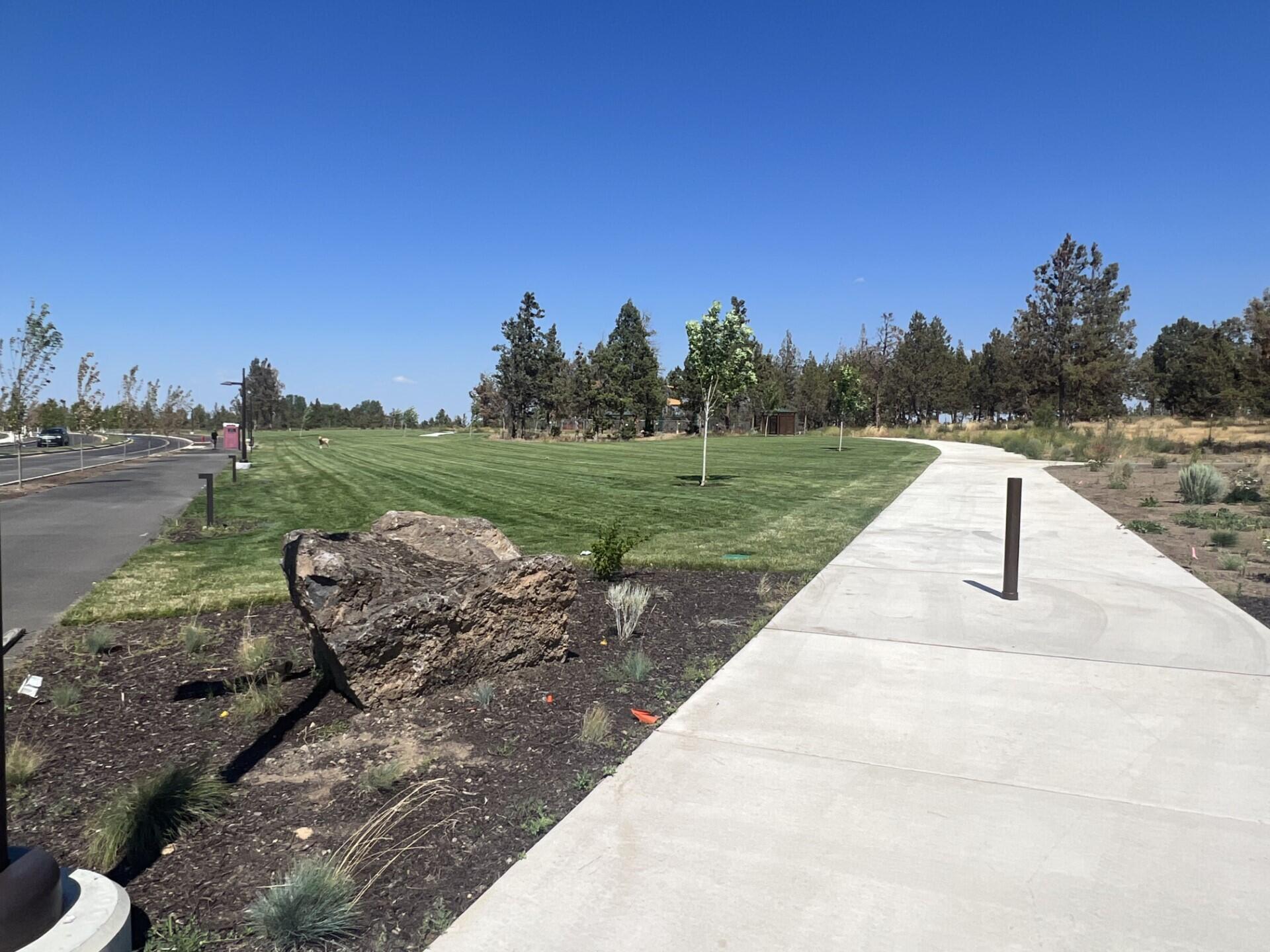 3014 NE Nipper Drive