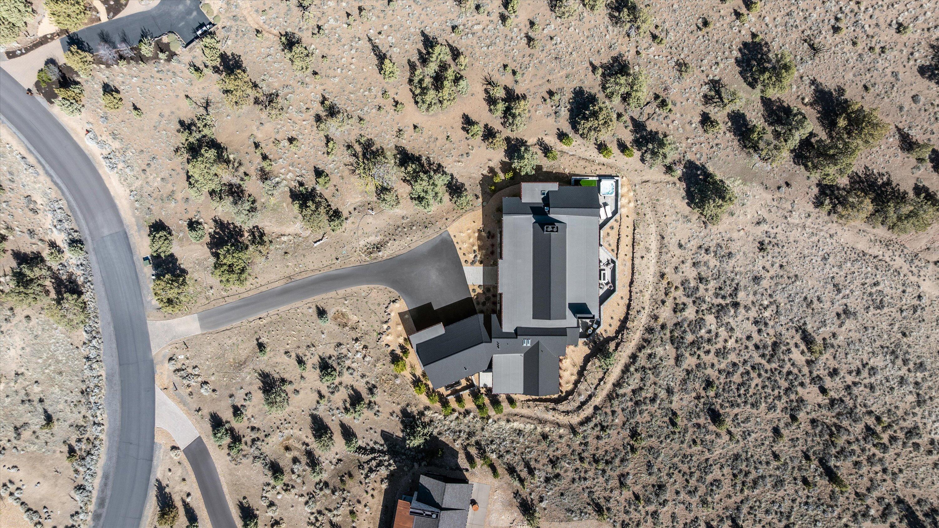 15202 S Hat Rock Loop