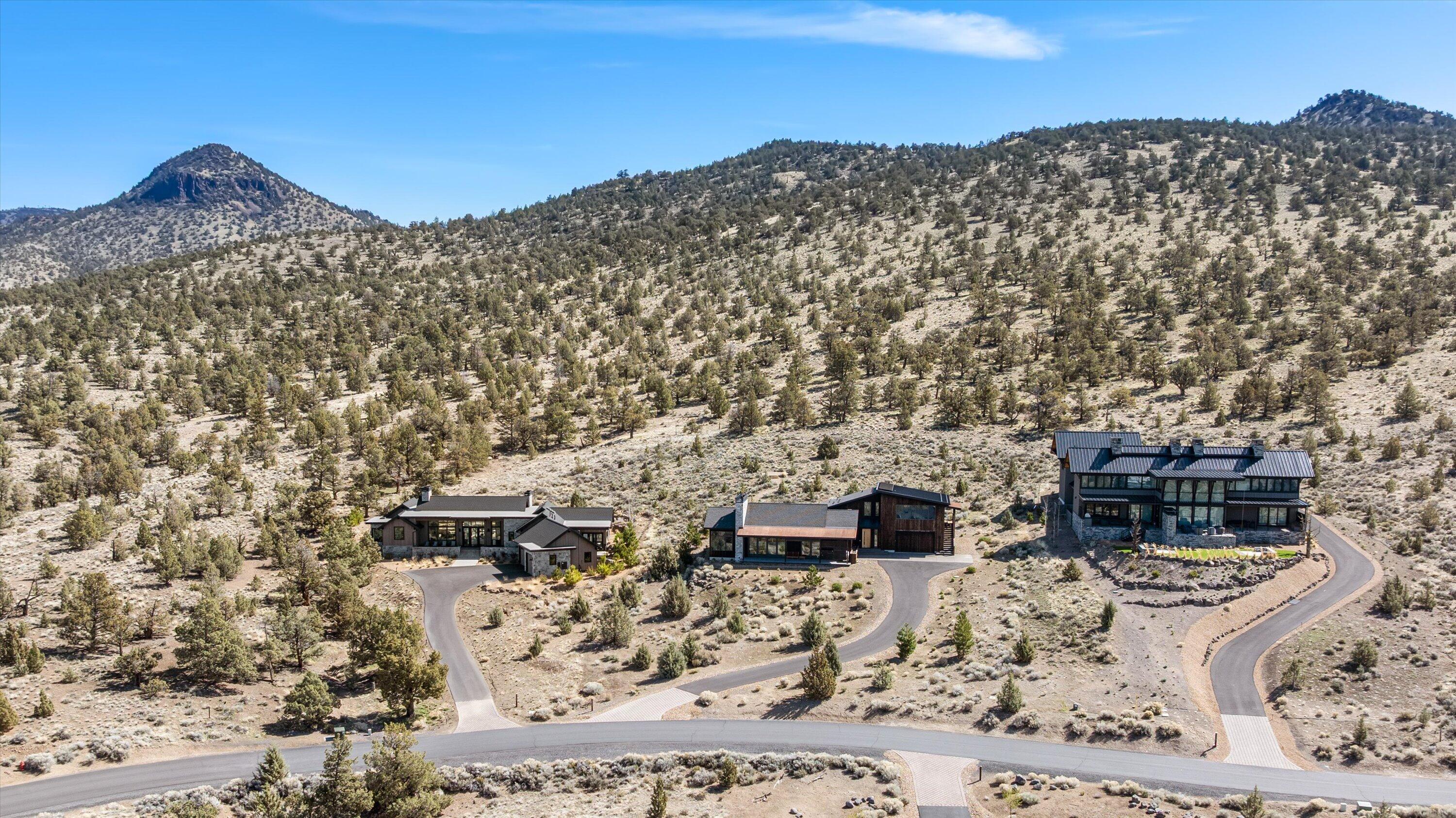 15202 S Hat Rock Loop