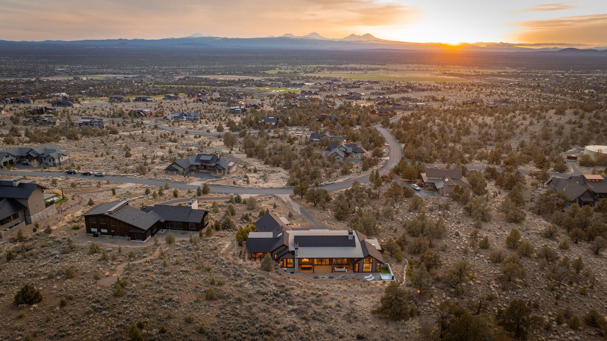 15202 S Hat Rock Loop