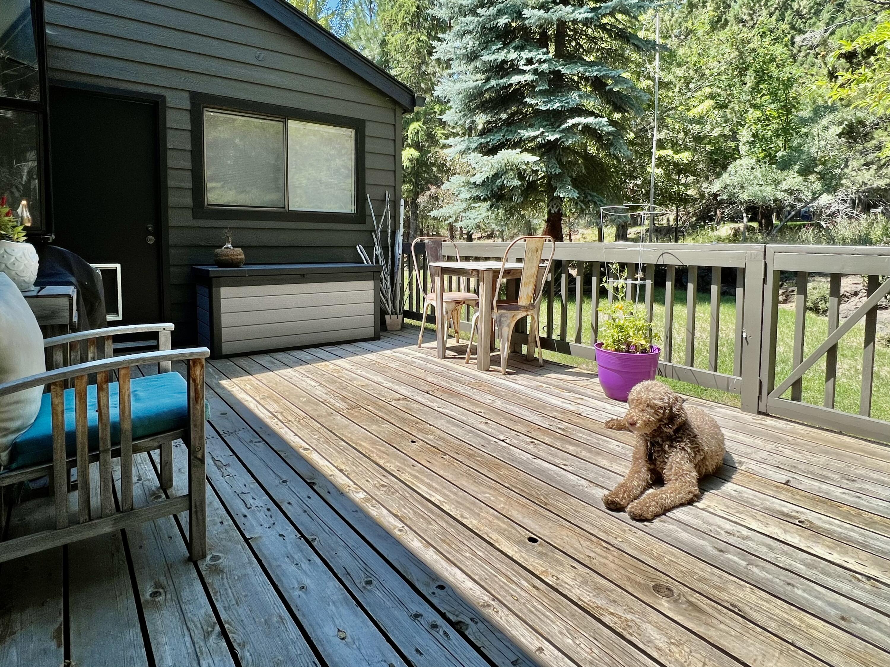 636 NW Silver Buckle Road