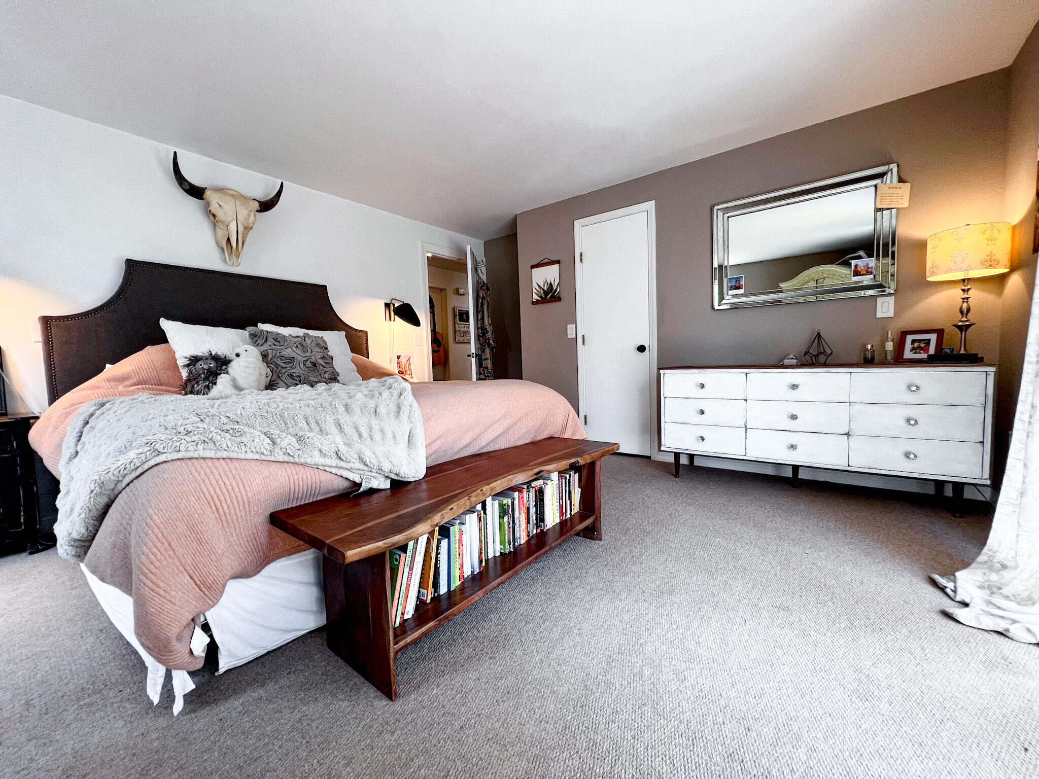 636 NW Silver Buckle Road