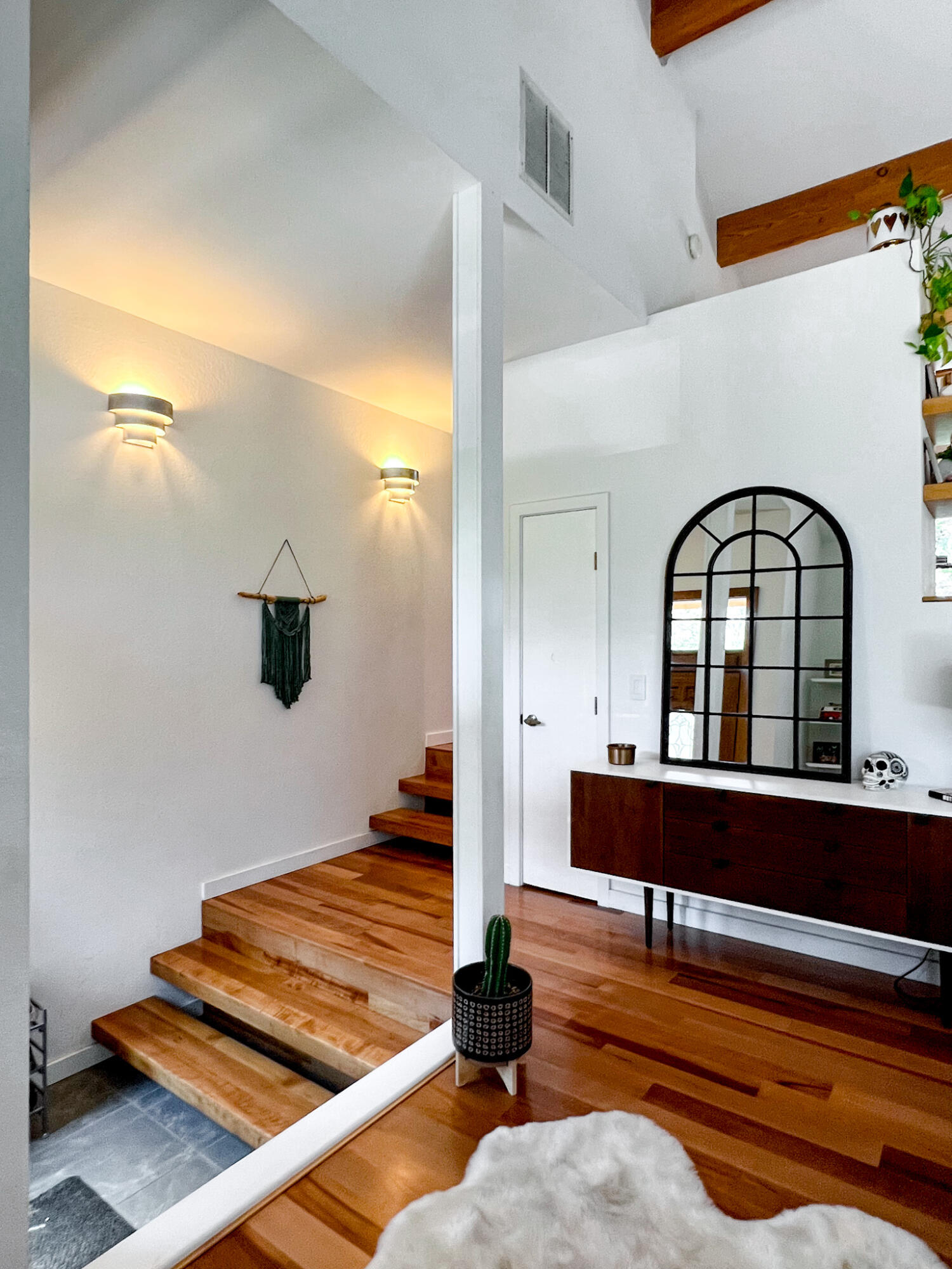 636 NW Silver Buckle Road