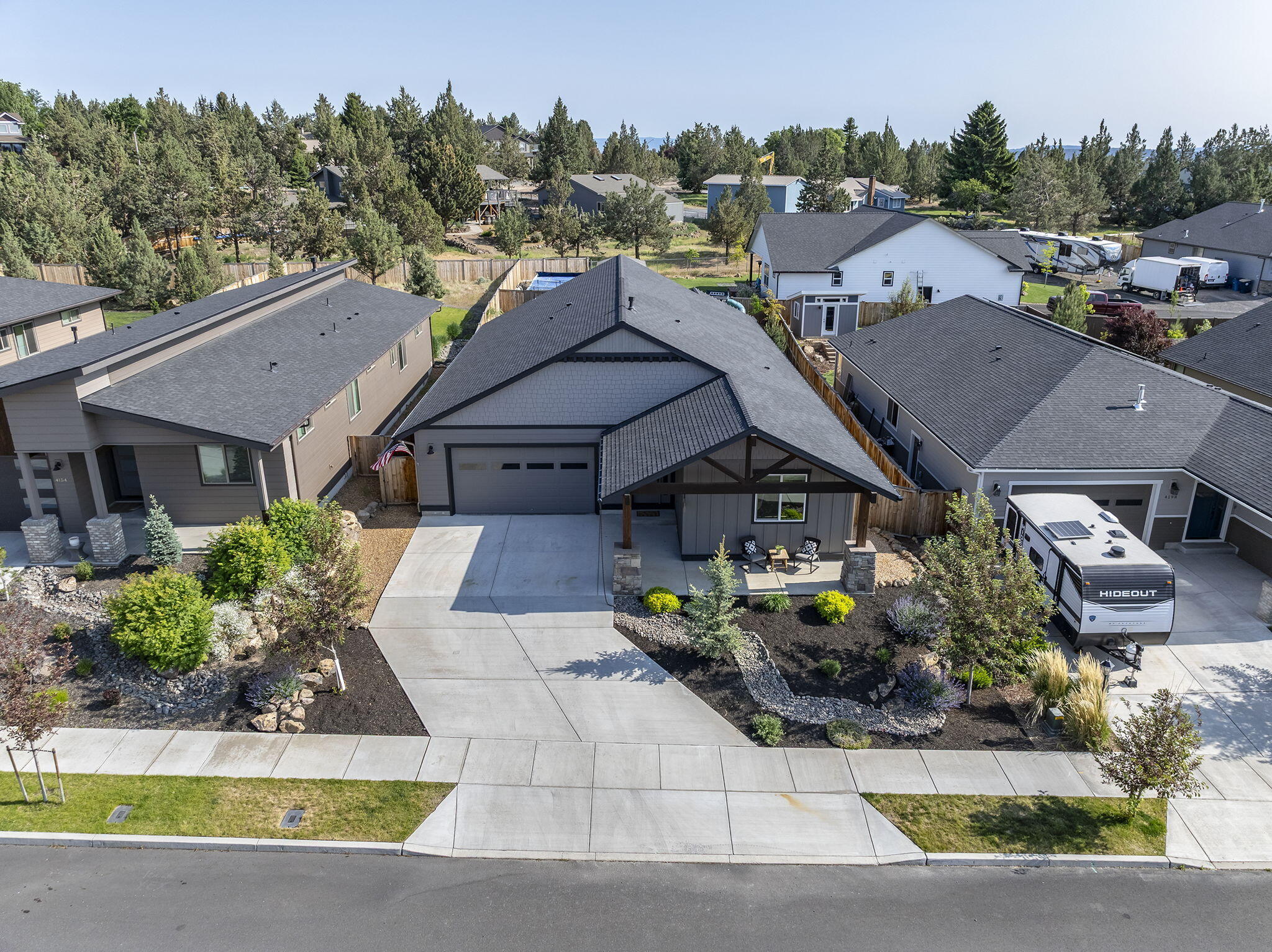 4176 SW Umatilla Avenue