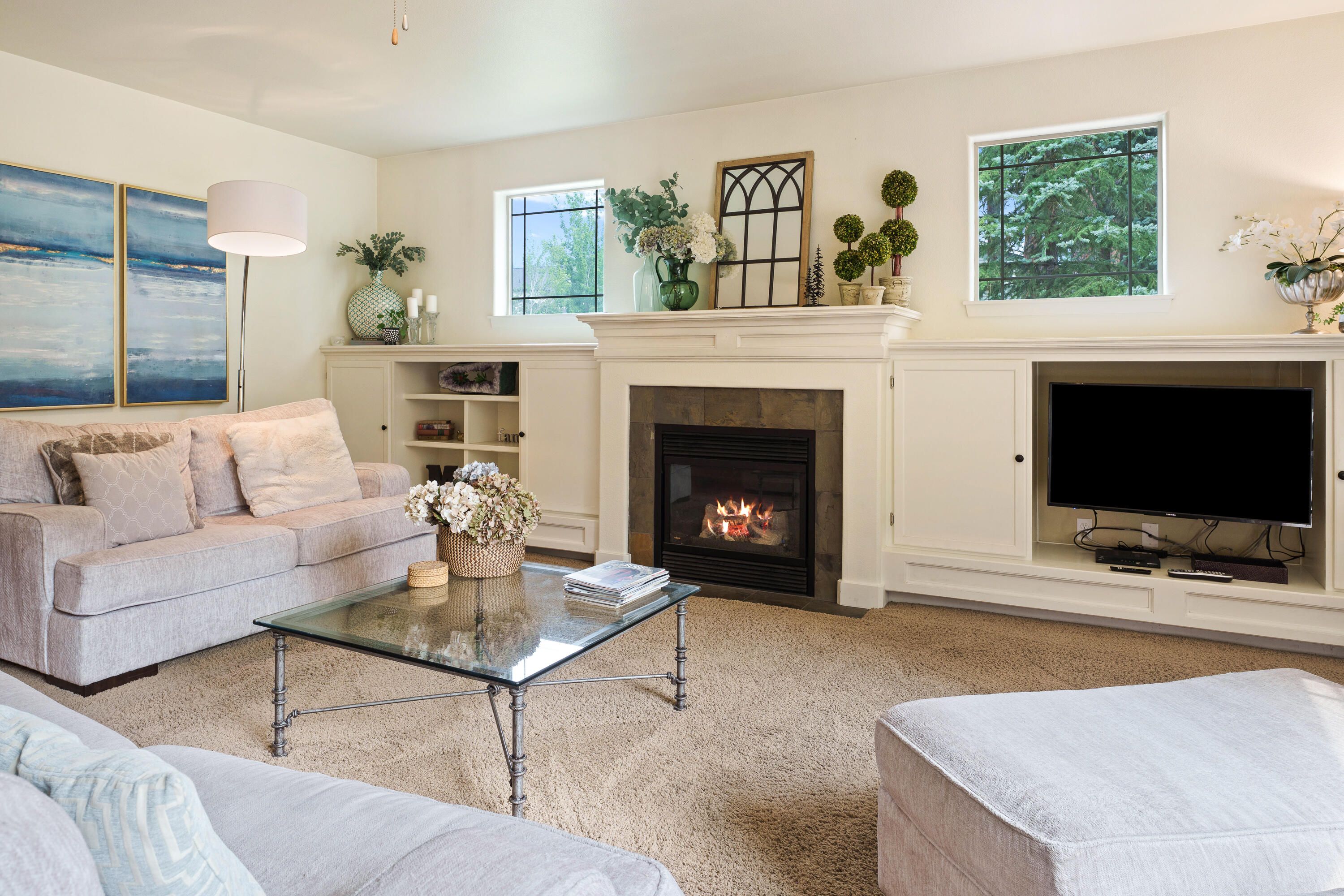 137 NW Outlook Vista Drive