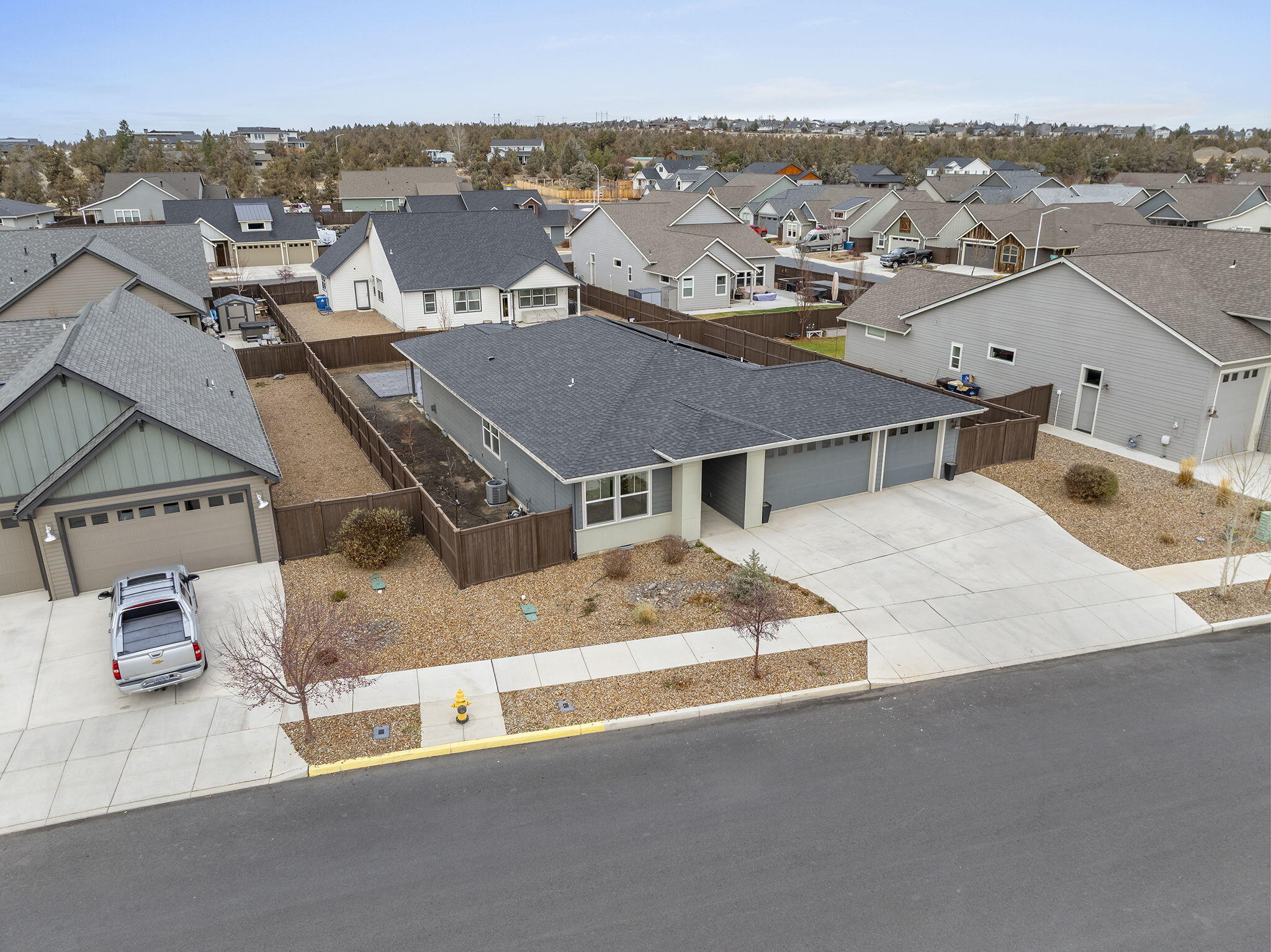 4327 SW Badger Creek Drive