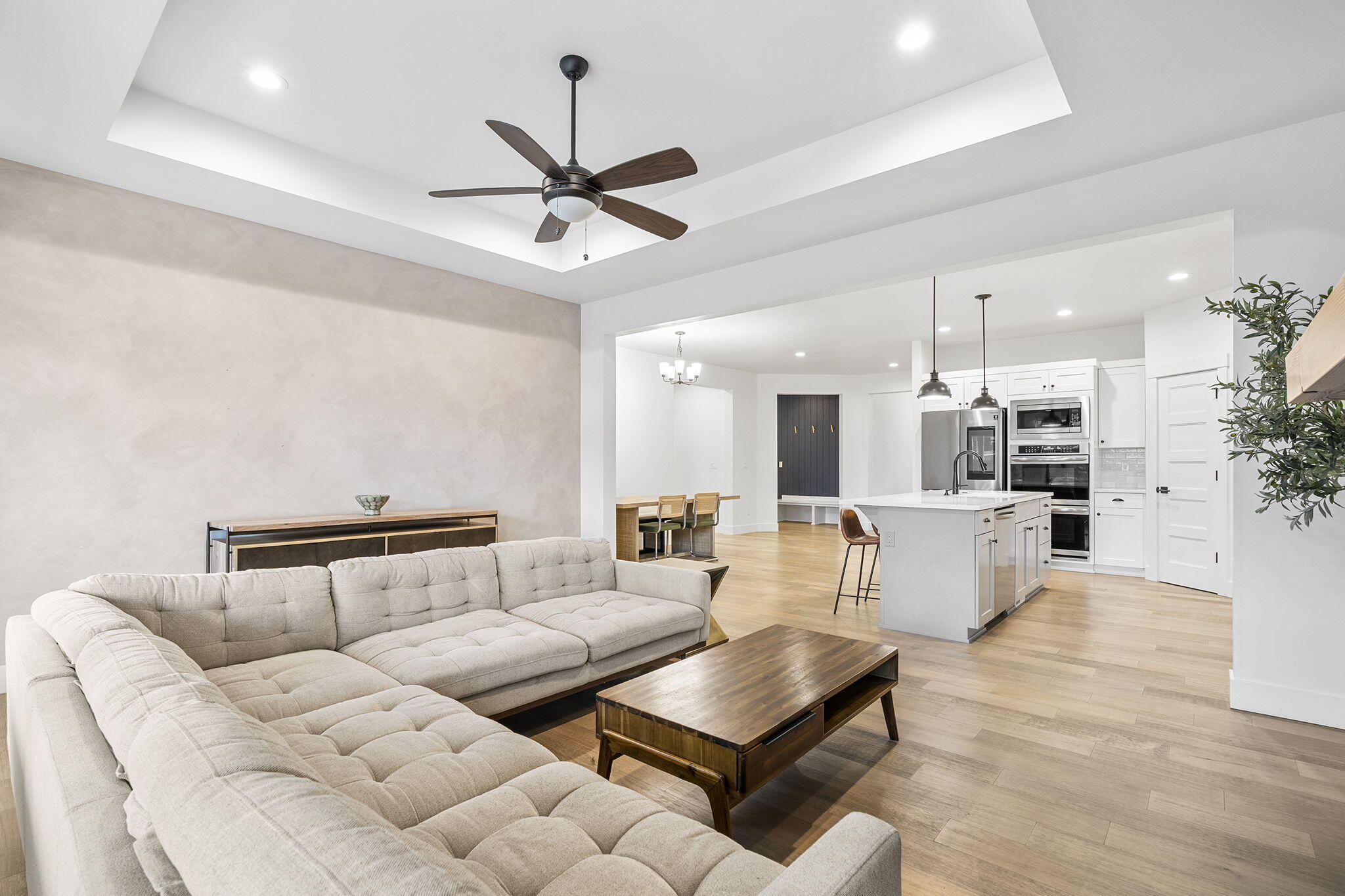 4327 SW Badger Creek Drive