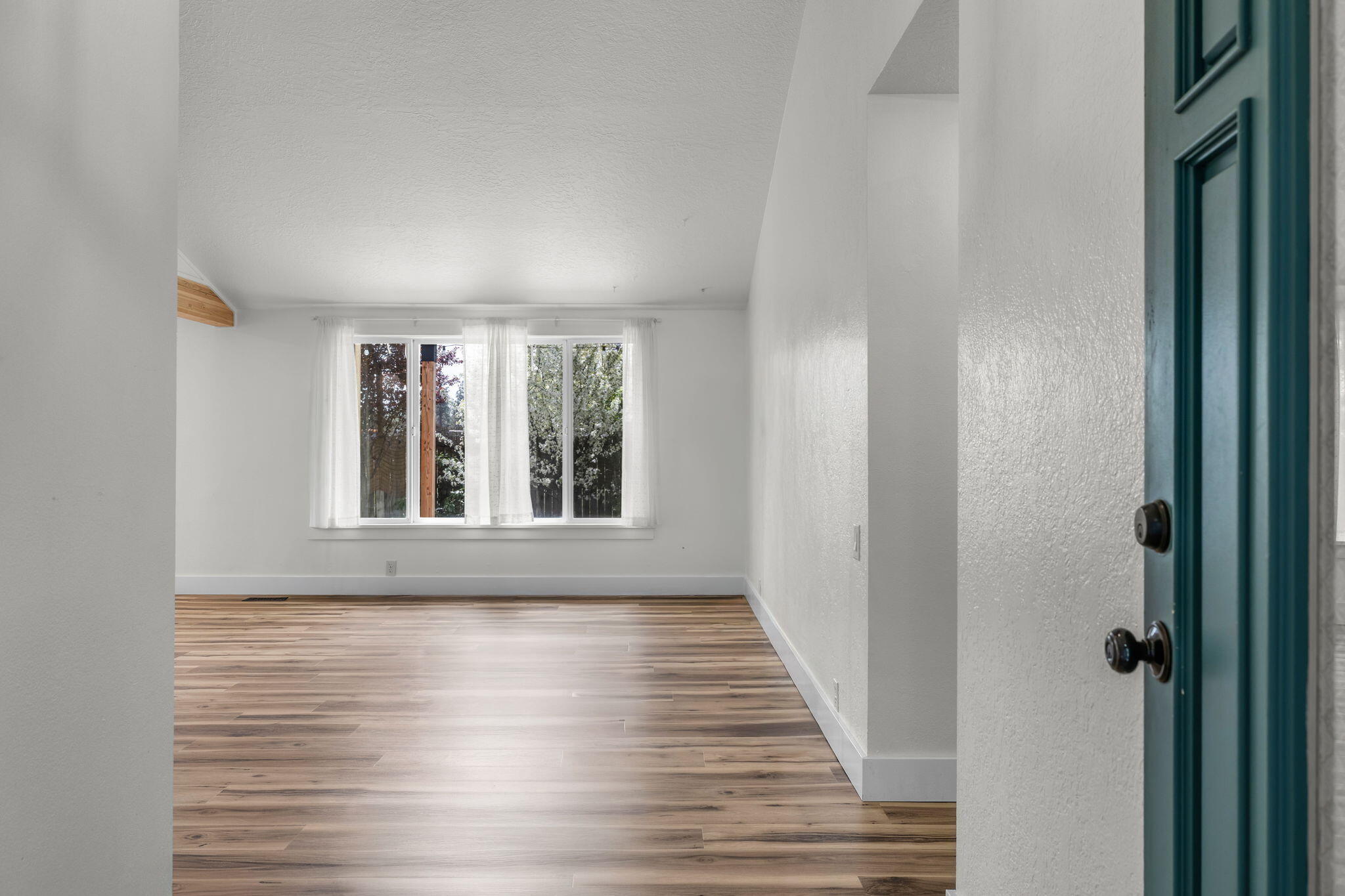 61114 Deer Valley Drive