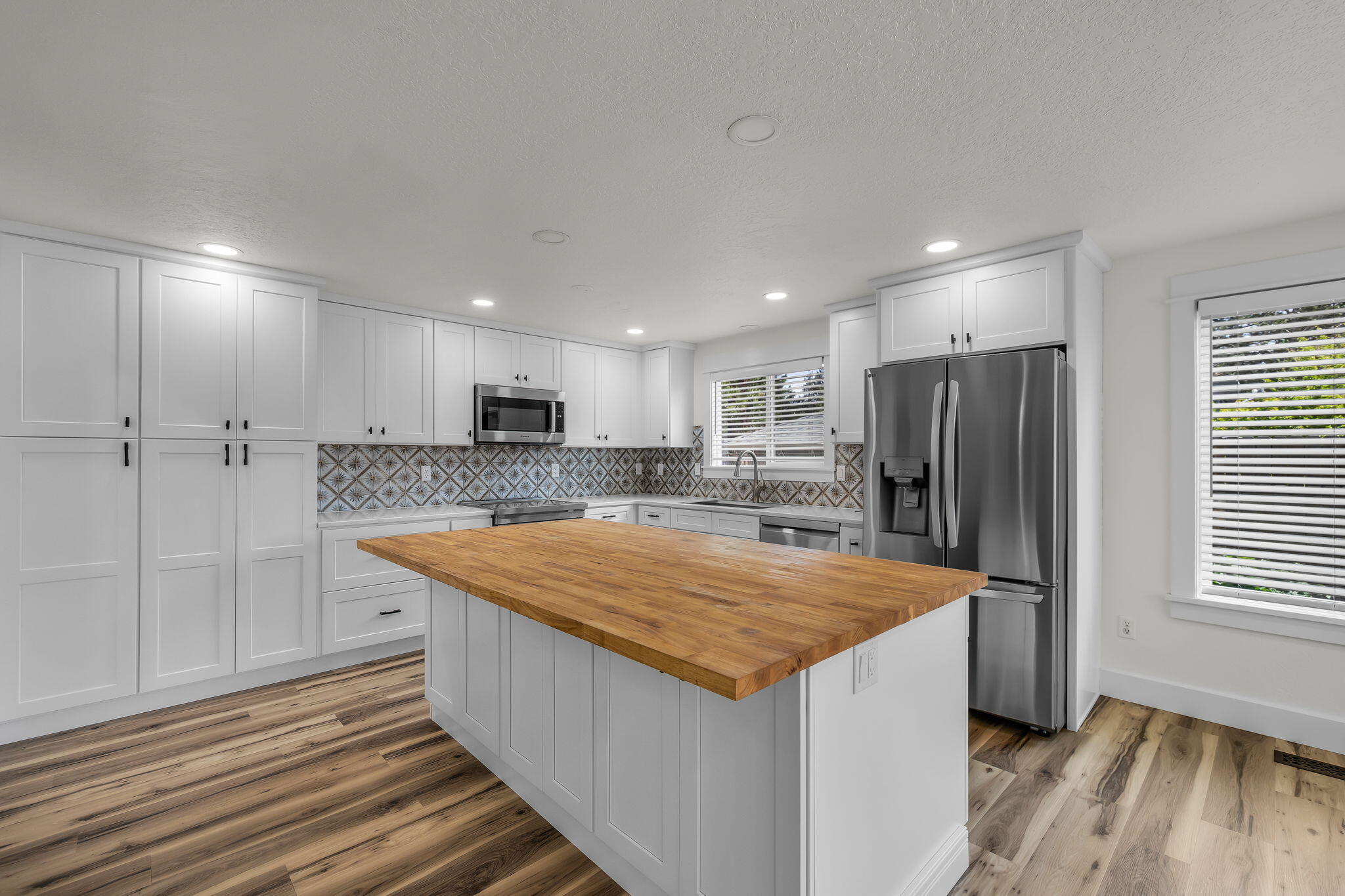 61114 Deer Valley Drive