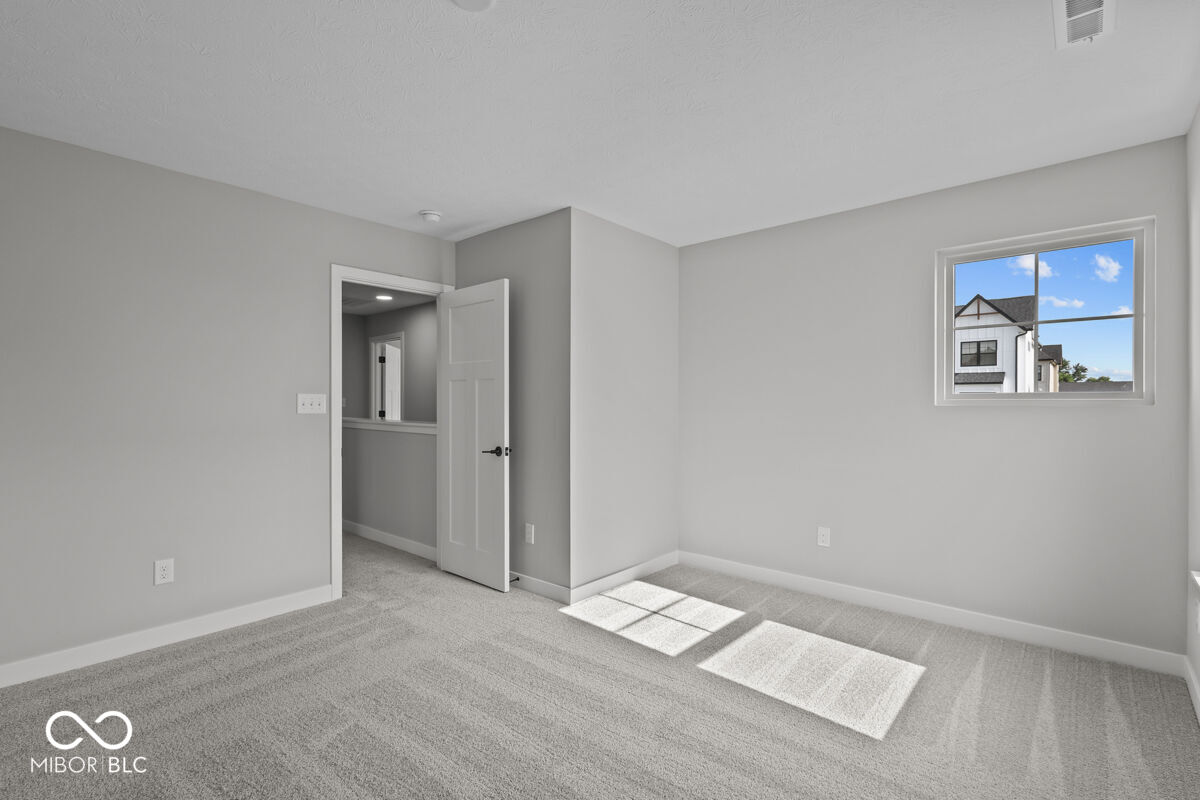 4299 Douro Trail