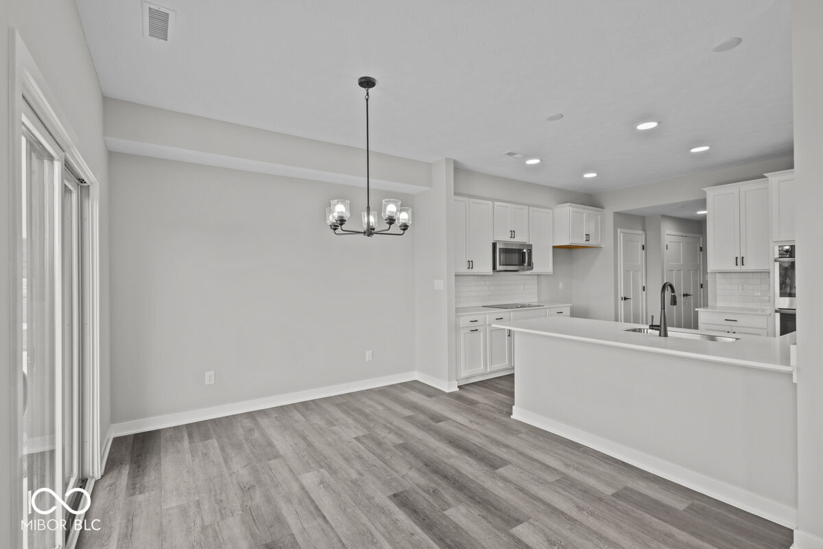 4299 Douro Trail