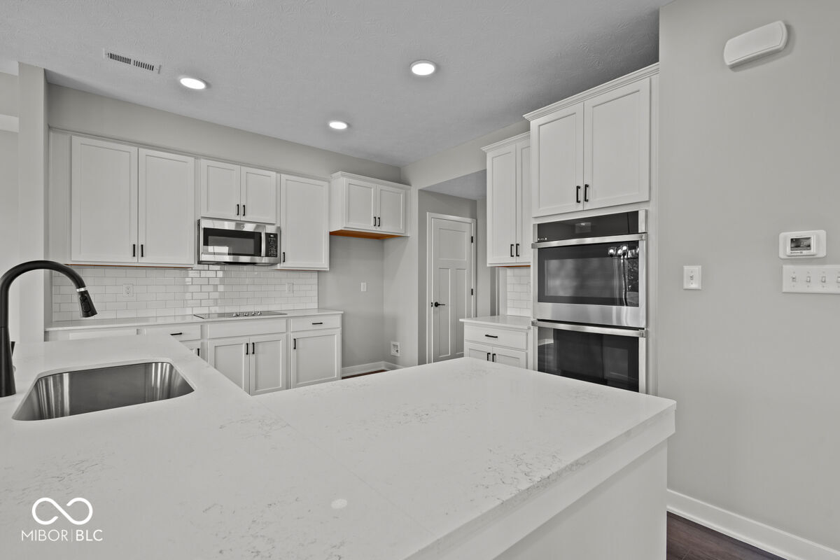 4299 Douro Trail