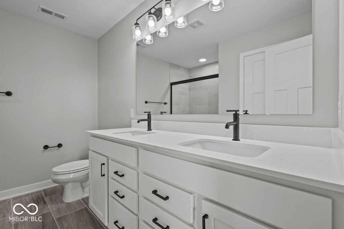 4299 Douro Trail