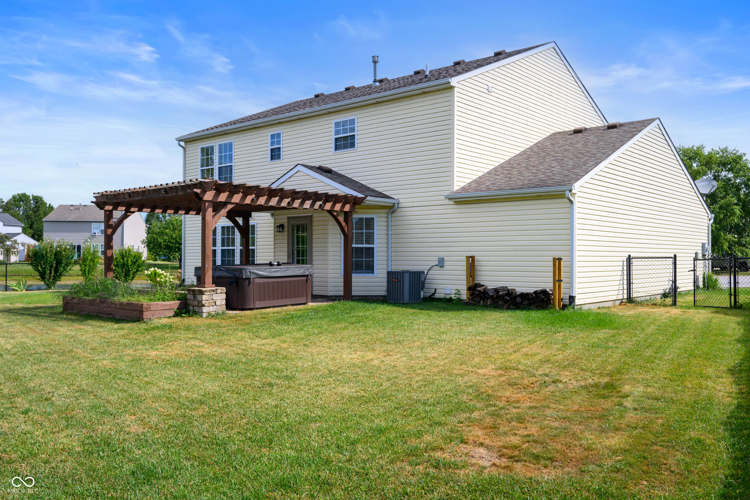 1255 Lemon Grass Court