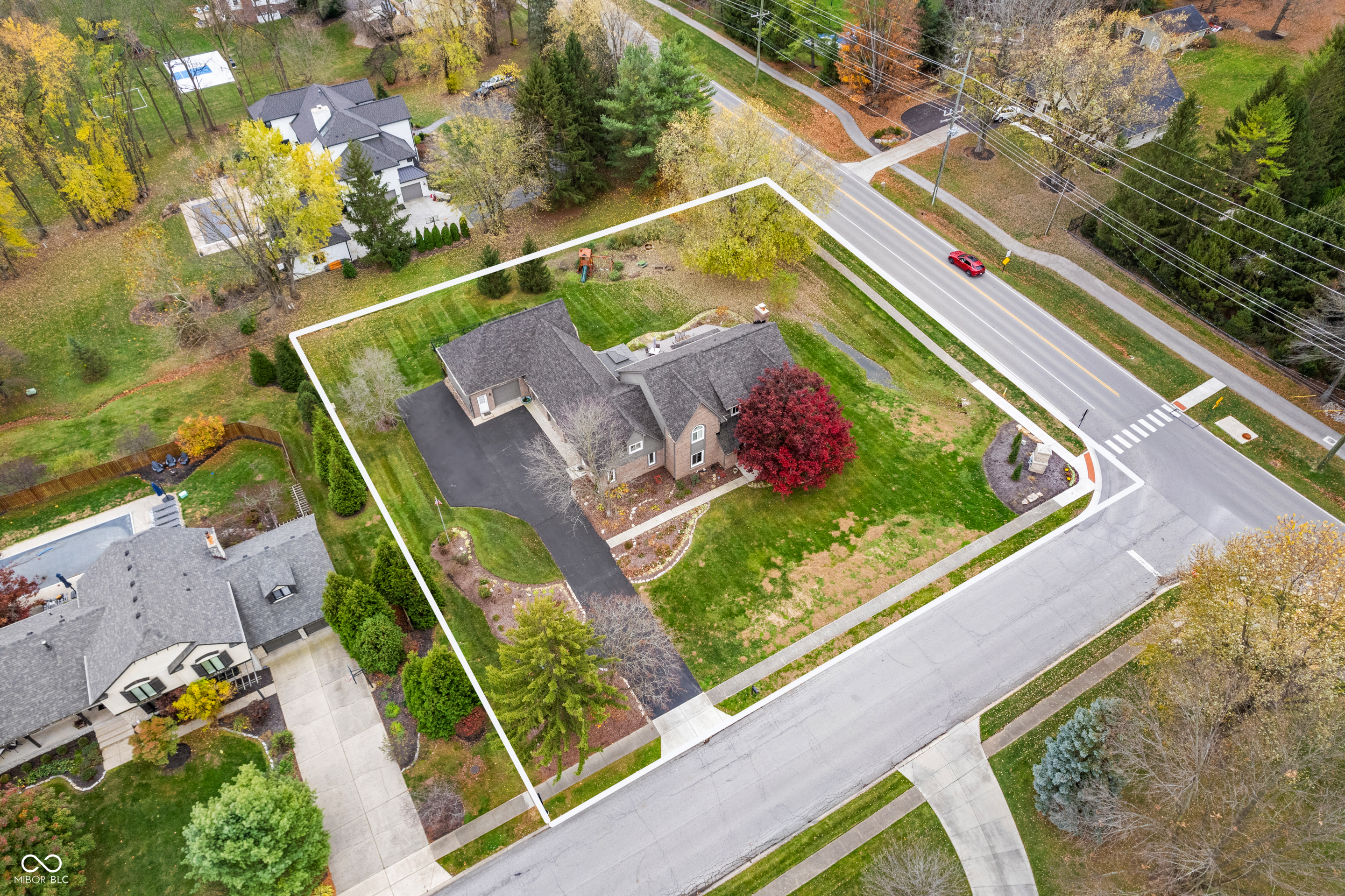 4841 Woodfield Drive