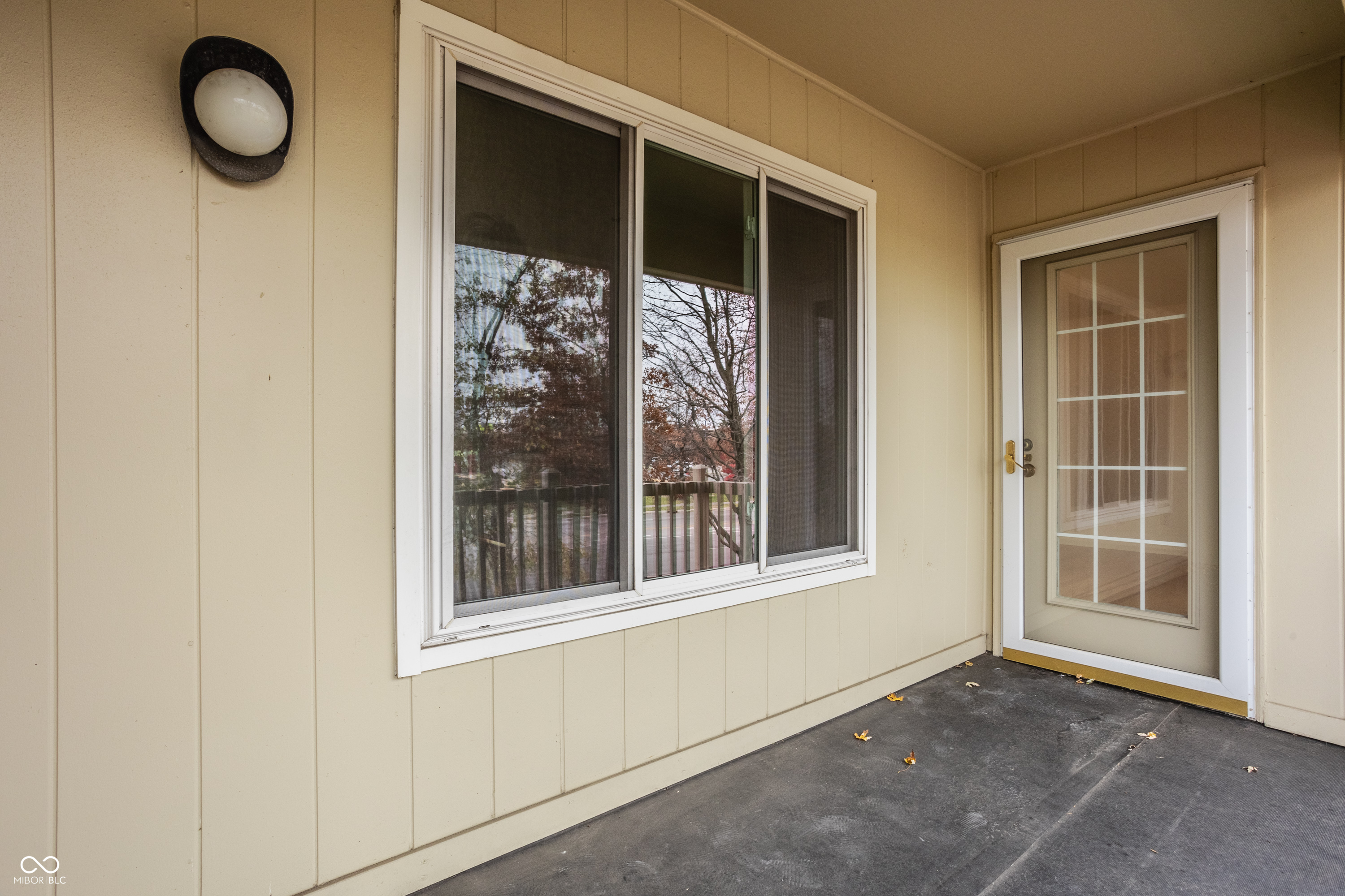 589 E Hunters Drive Unit: D