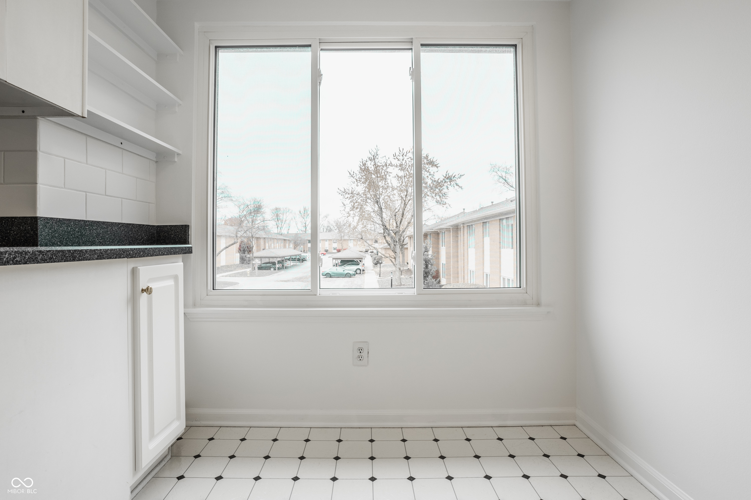 589 E Hunters Drive Unit: D