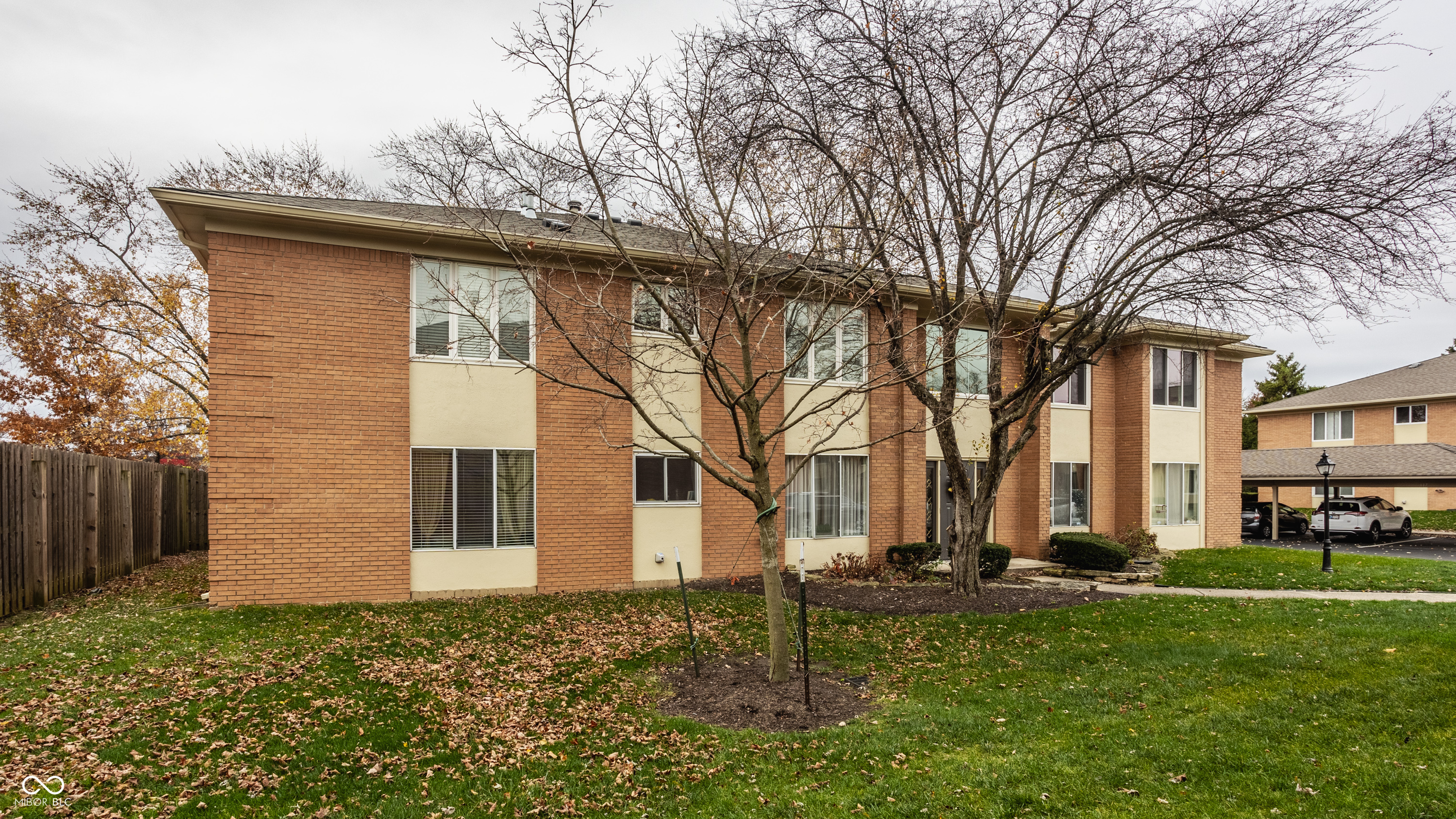 589 E Hunters Drive Unit: D