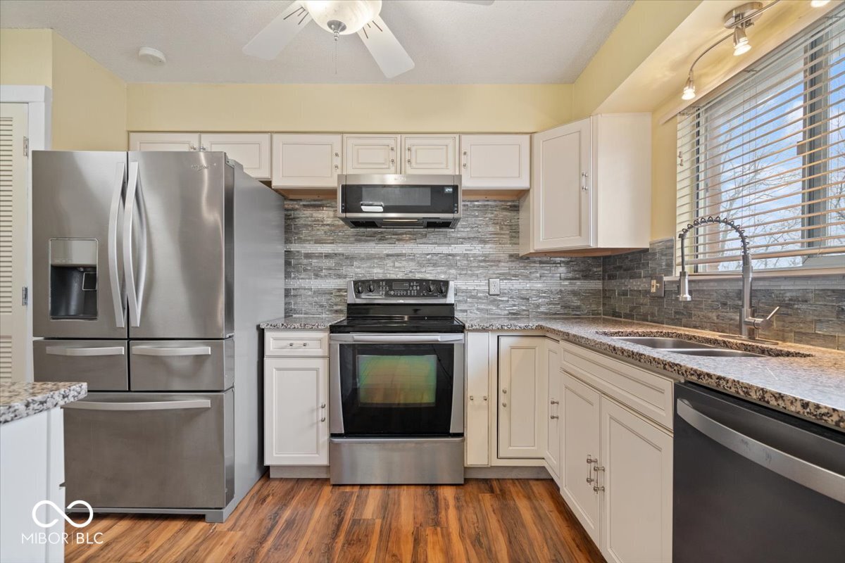 581 W Hunters Drive Unit: D